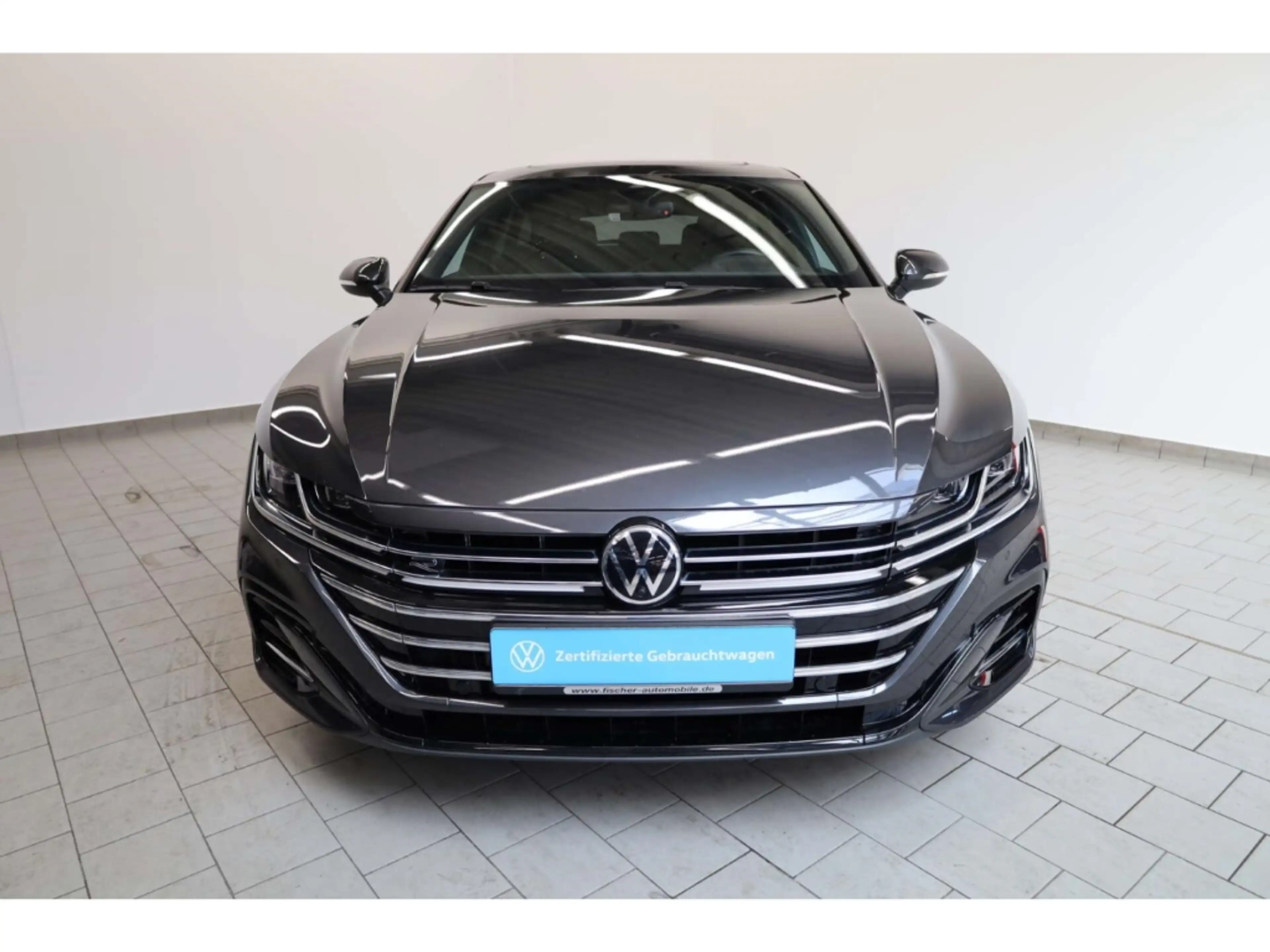 Volkswagen Arteon Shooting Brake 2.0 TDI 4Motion R-Line DSG — photo 3