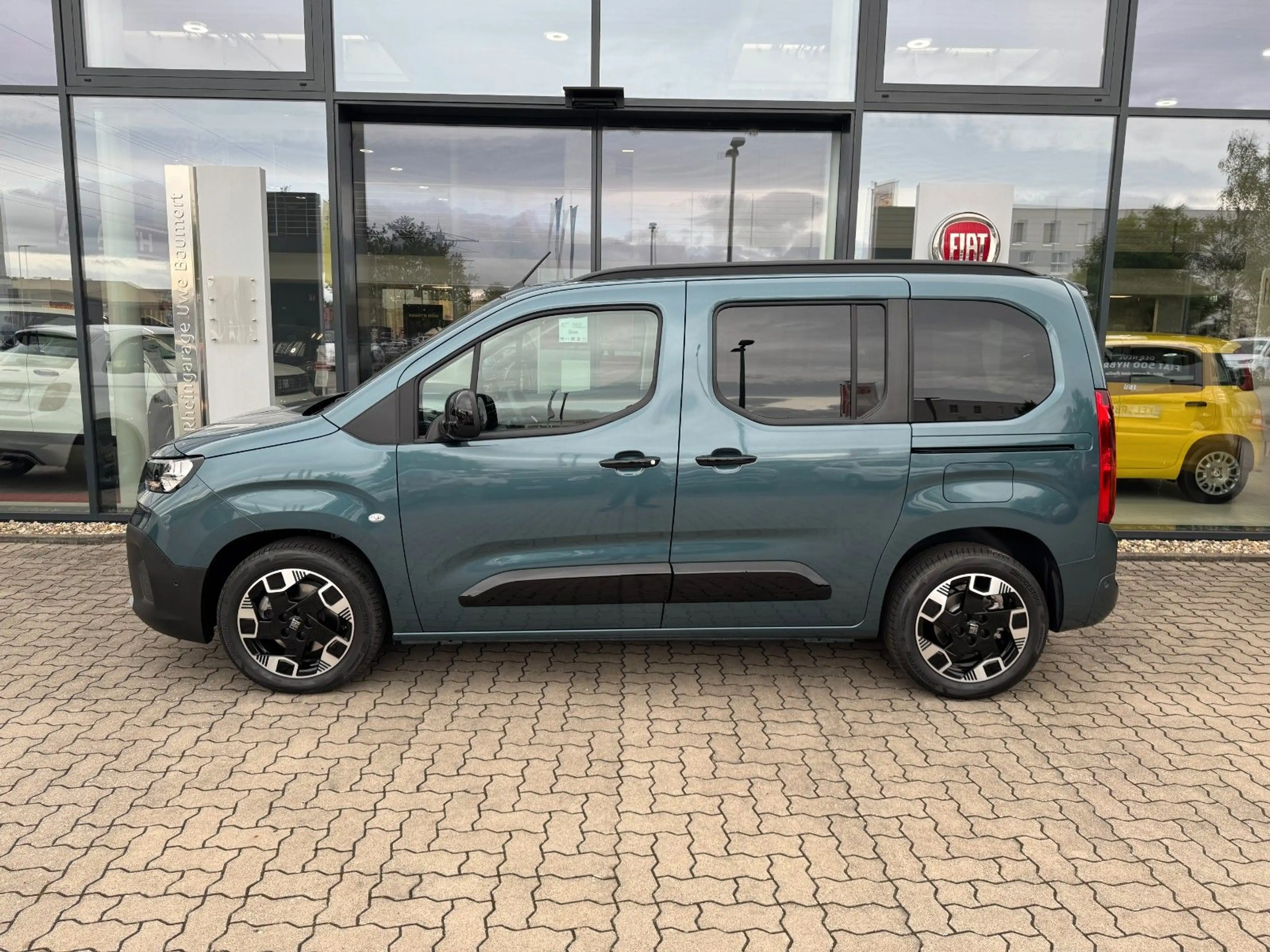 Fiat Qubo L Doblo LaPrima 5-Sitzer 1.5 131 Automatik — photo 3