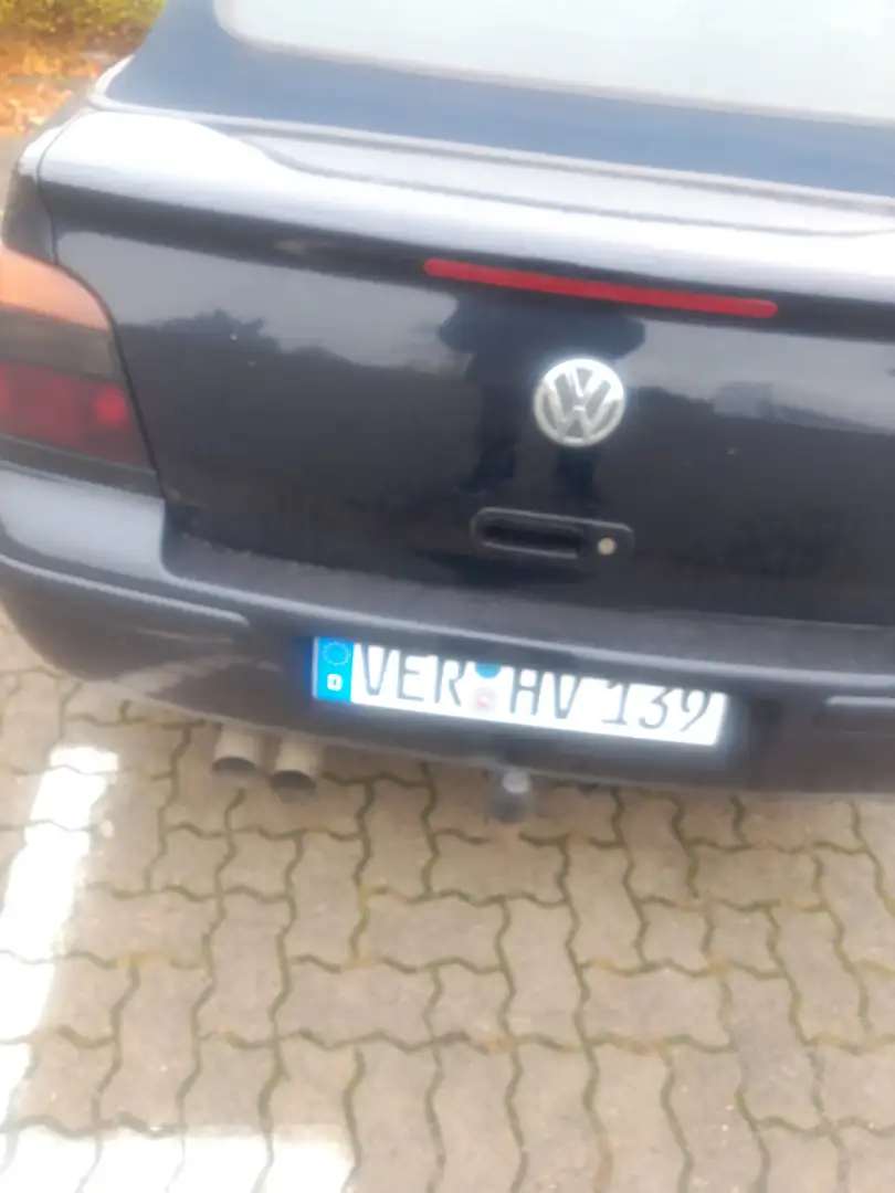 Volkswagen Golf Cabriolet Black - 1