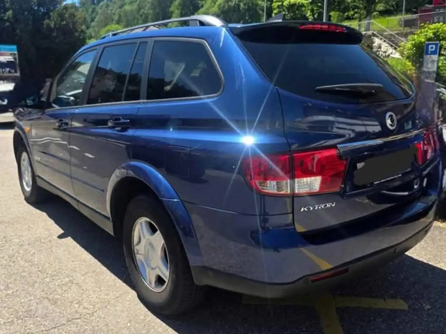 SsangYong Kyron KYRON 200 XDi LUXE A Blau - 2