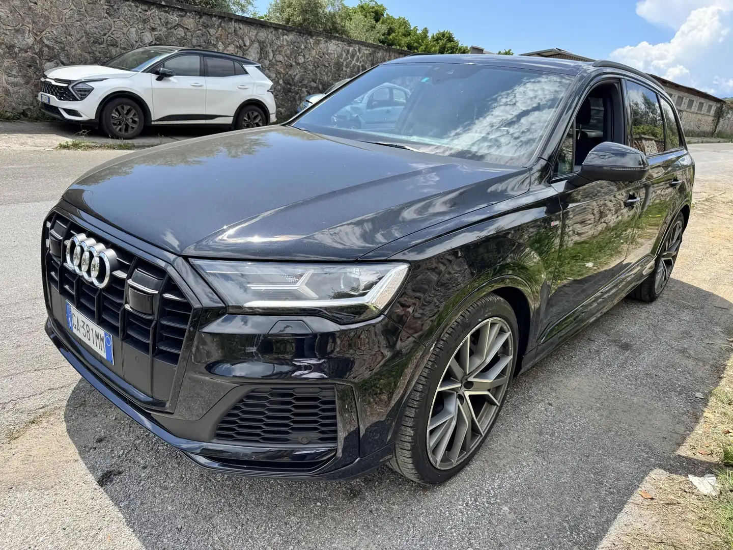 Audi Q7 50 TDI S Line - Quattro - Diesel  Automatic 286 hp - 2