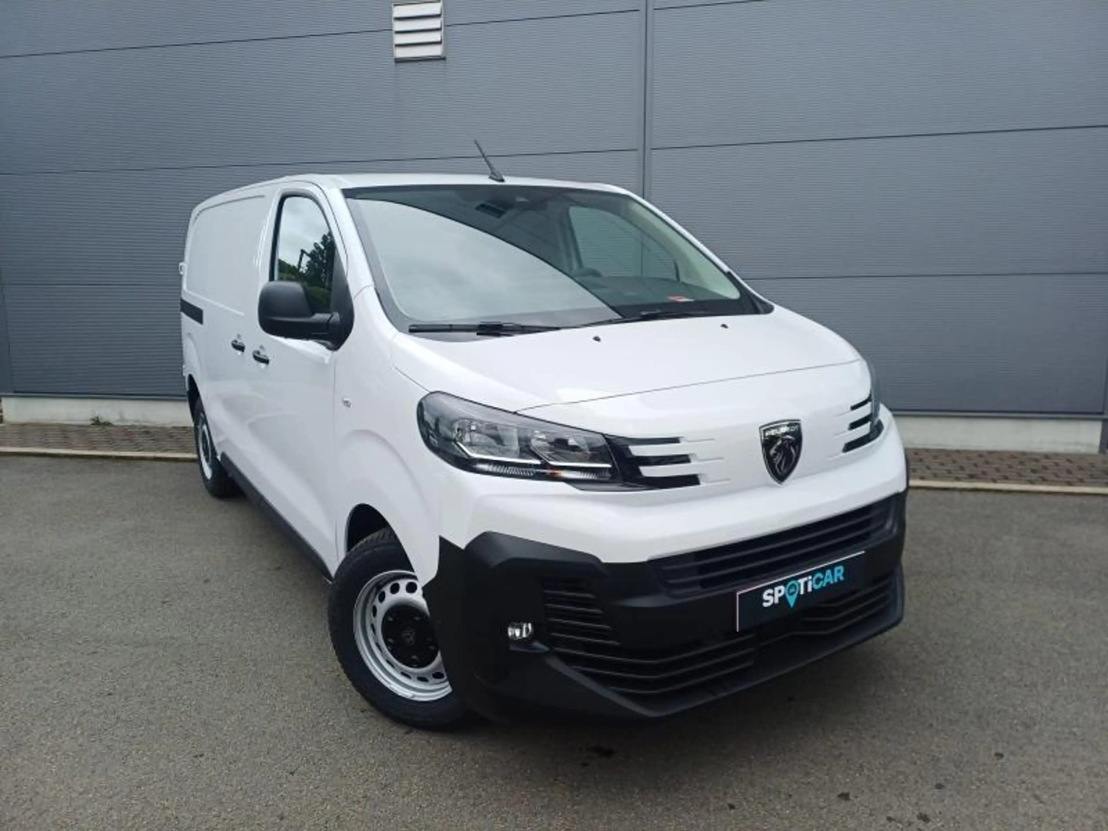 Peugeot Expert Standard 2.0 BlueHDi 145 MAN.6 — photo 2