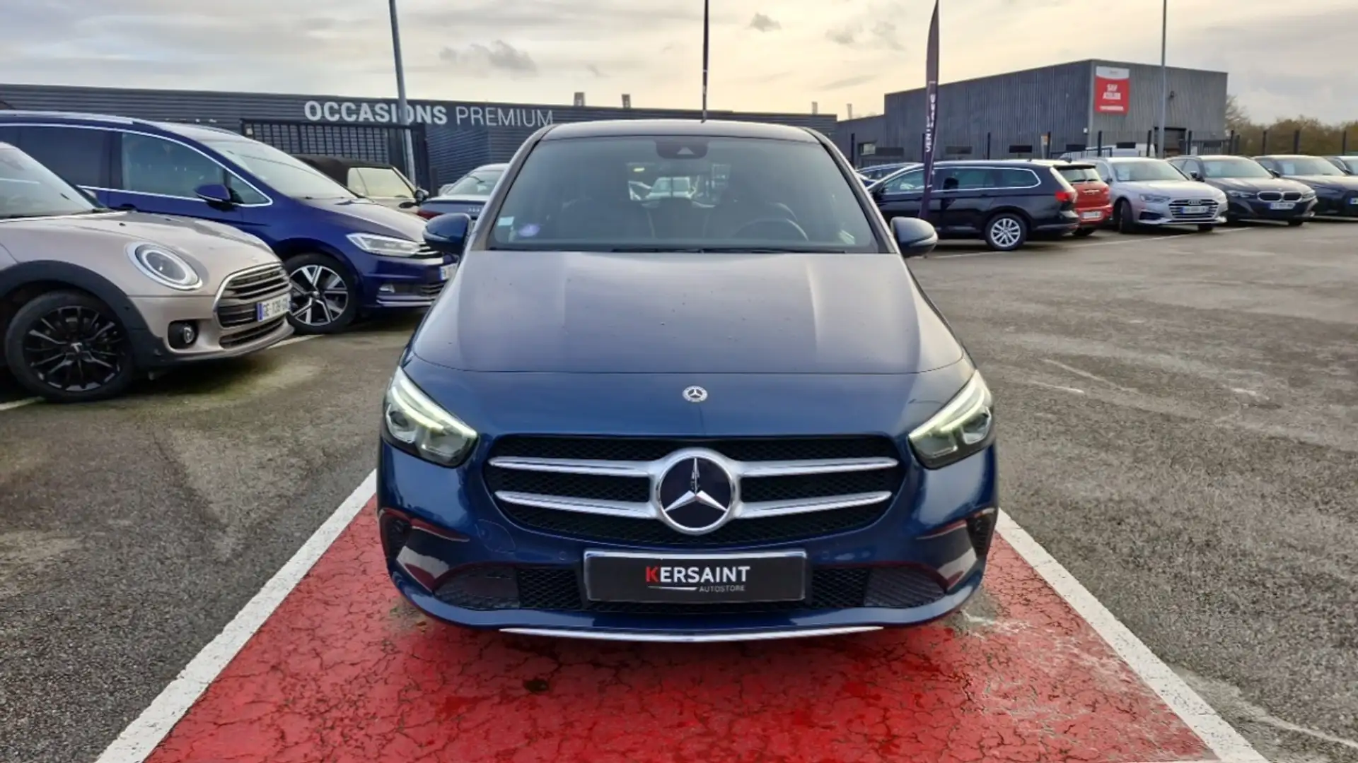 Mercedes-Benz B 180 180 7G-DCT STYLE LINE EDITION Bleu - 2