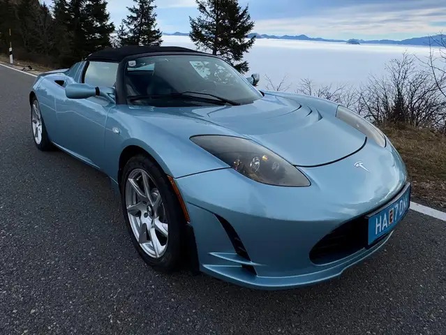 Tesla Roadster Roadster Sport 2,5 56kWh Sport Remus-Soundmodul Ansicht 3
