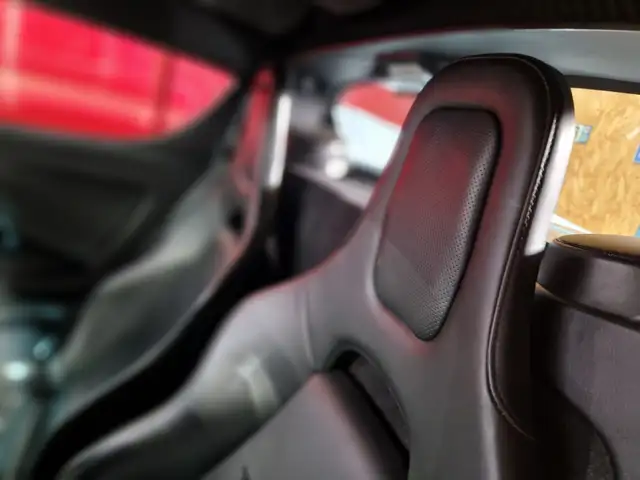 Tesla Roadster Roadster Sport 2,5 56kWh Sport Remus-Soundmodul Ansicht 15