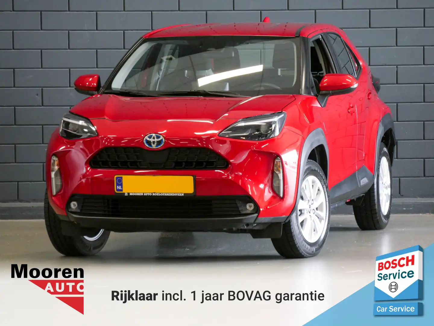 Toyota Yaris Cross 1.5 Hybrid Automaat Comfort | APPLE CARPLAY / ANDR Rood - 1