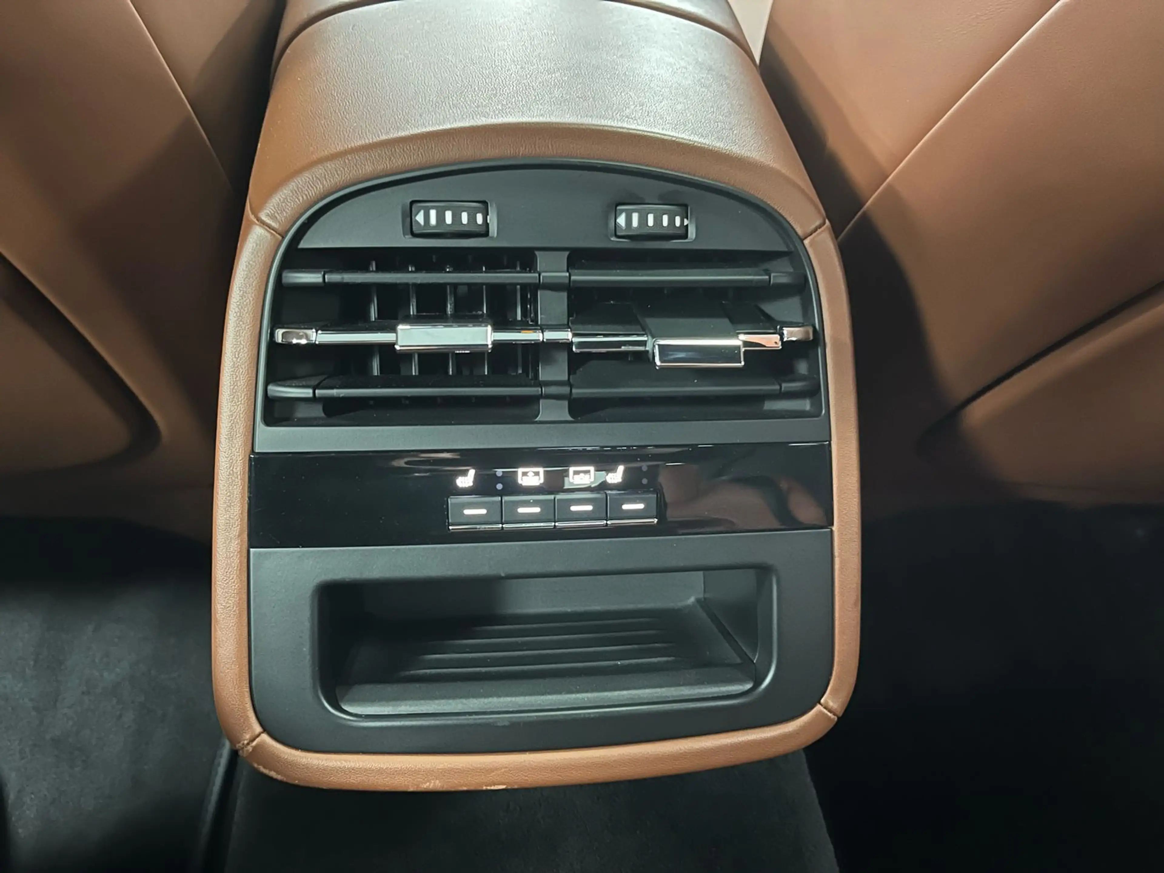 Maserati Quattroporte S Q4 3,0l V6 SHZ/ Sitzbelüftung/ACC — photo 15