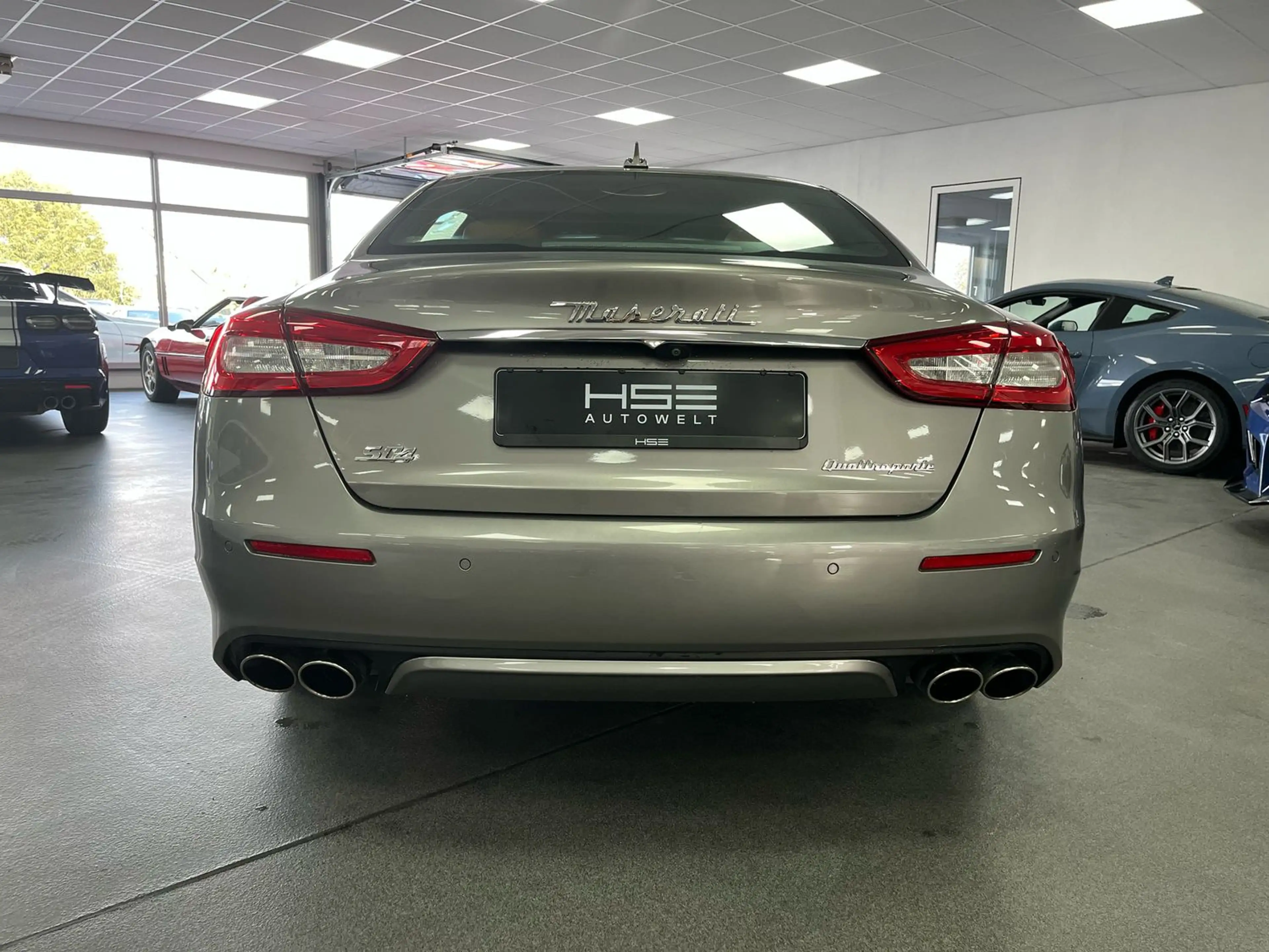 Maserati Quattroporte S Q4 3,0l V6 SHZ/ Sitzbelüftung/ACC — photo 8