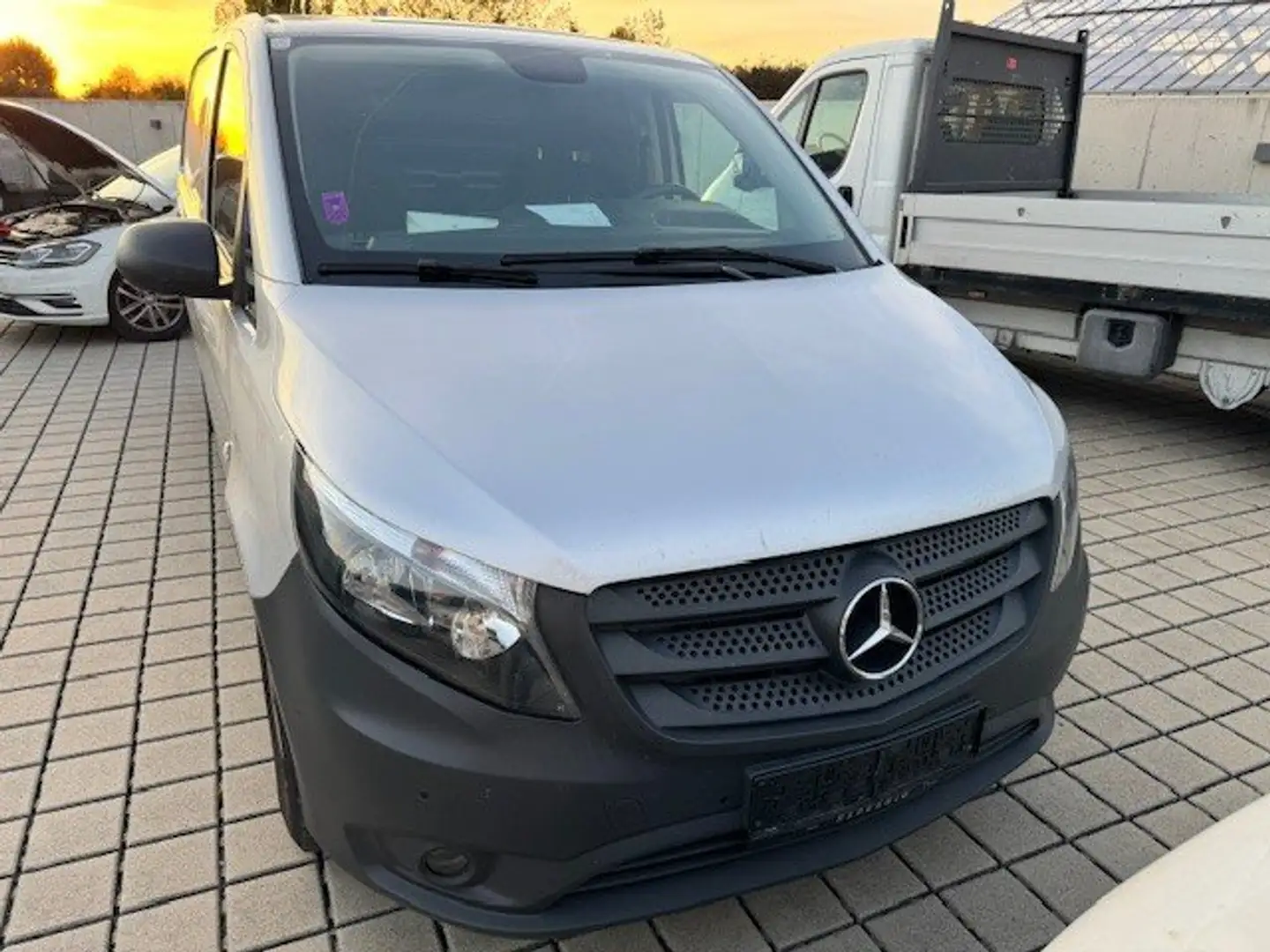 Mercedes-Benz Vito Kasten 116 CDI RWD lang Gris - 2