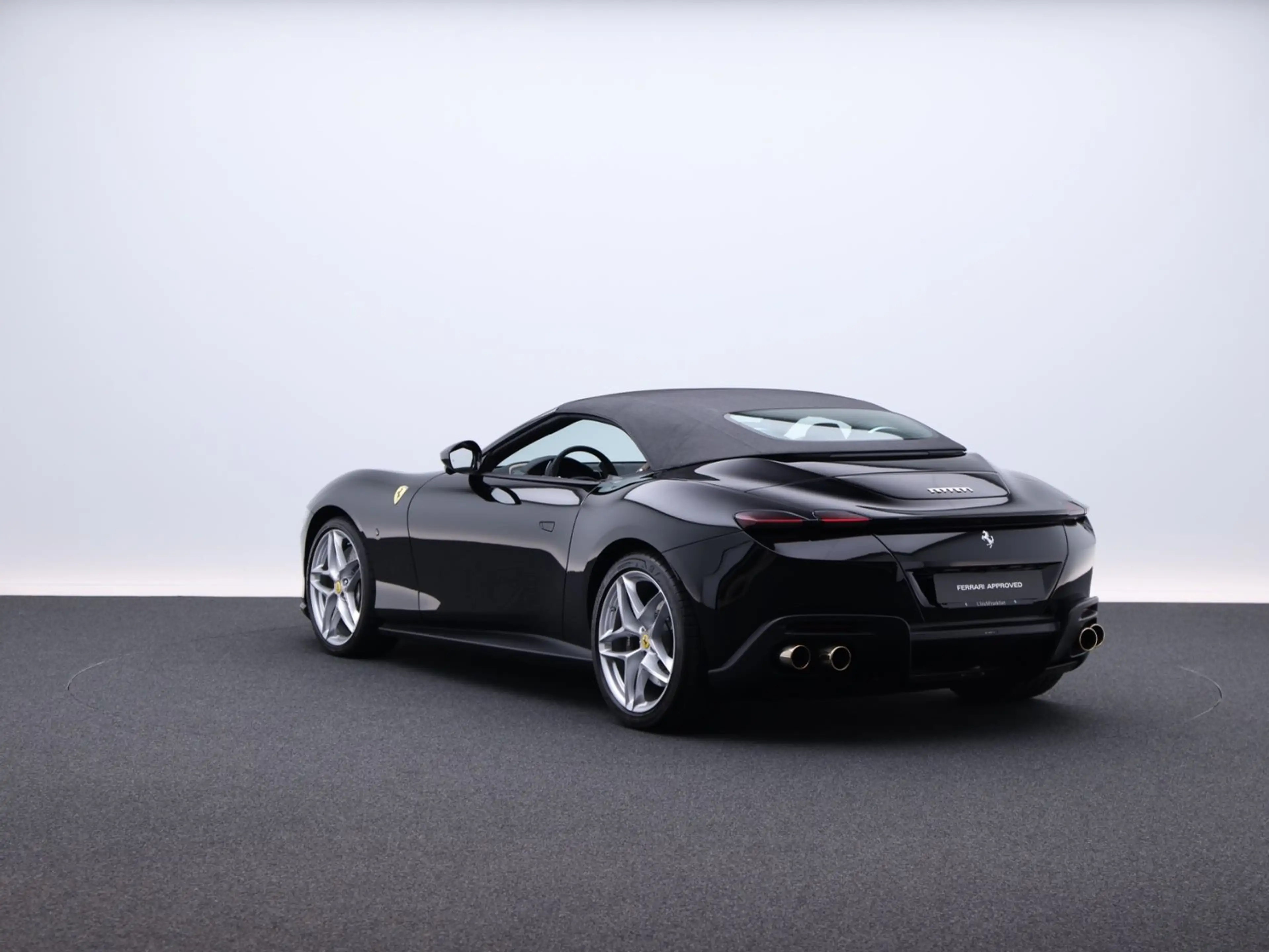 Ferrari Roma Spider   ***Ferrari Frankfurt*** — photo 8