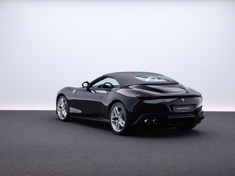 Ferrari Roma Spider   ***Ferrari Frankfurt*** — photo 8