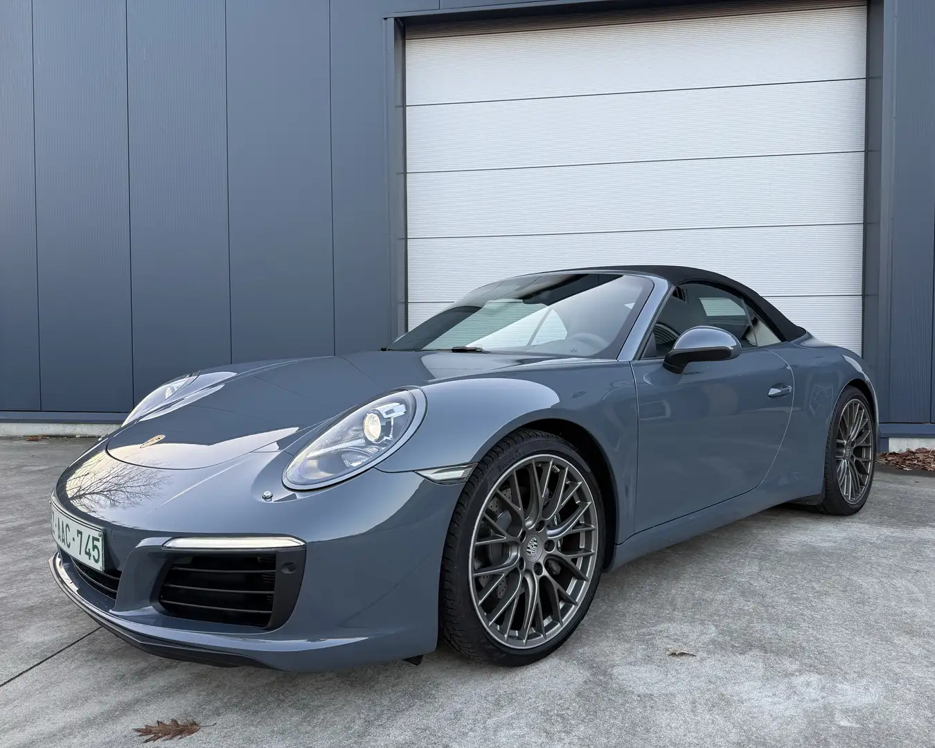 Porsche 991 911 Carrera PDK Cabriolet Grijs - 1