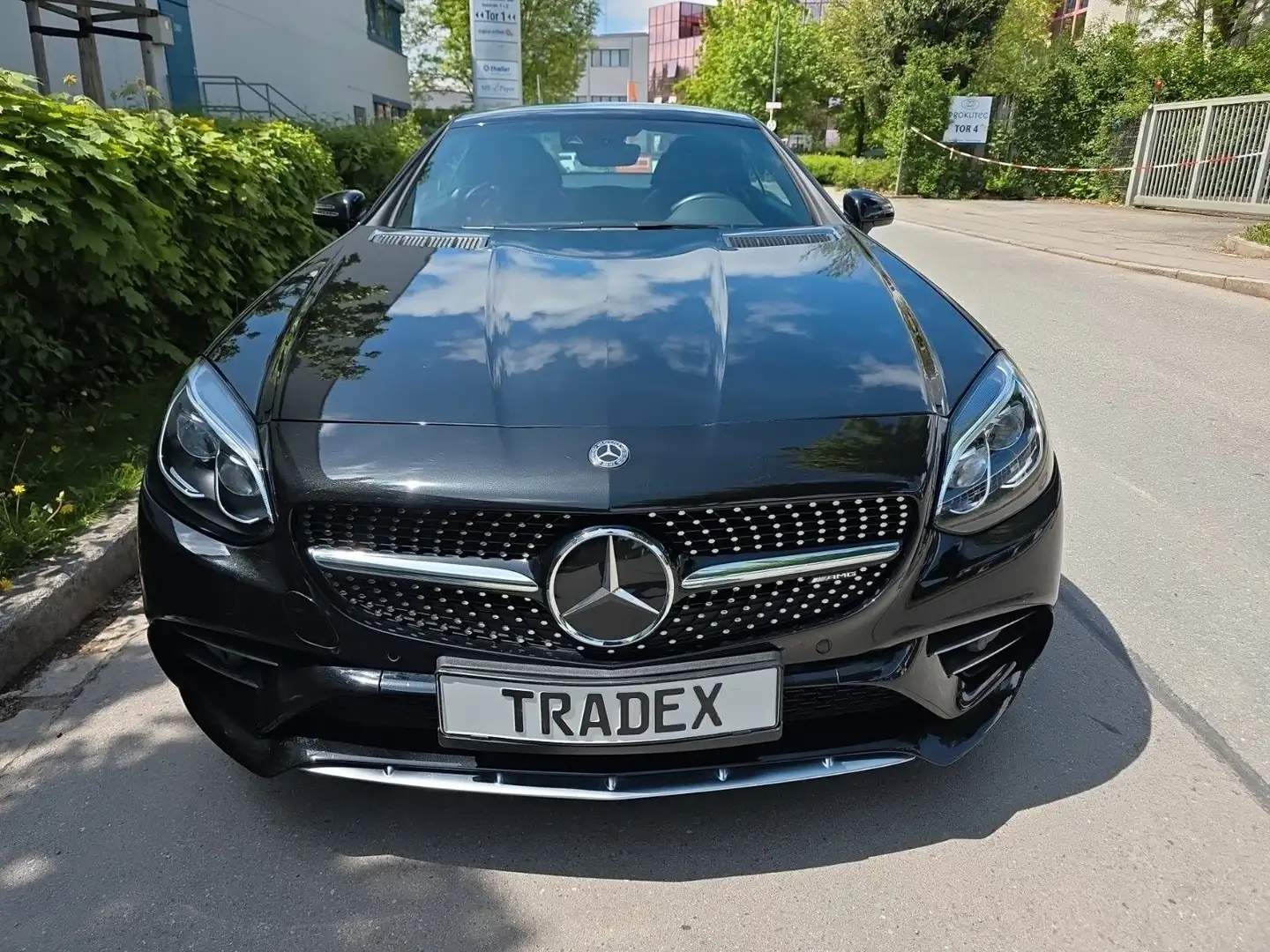 Mercedes-Benz SLC 43 AMG Roadster Distronic/Airscarf/Variodach Schwarz - 2