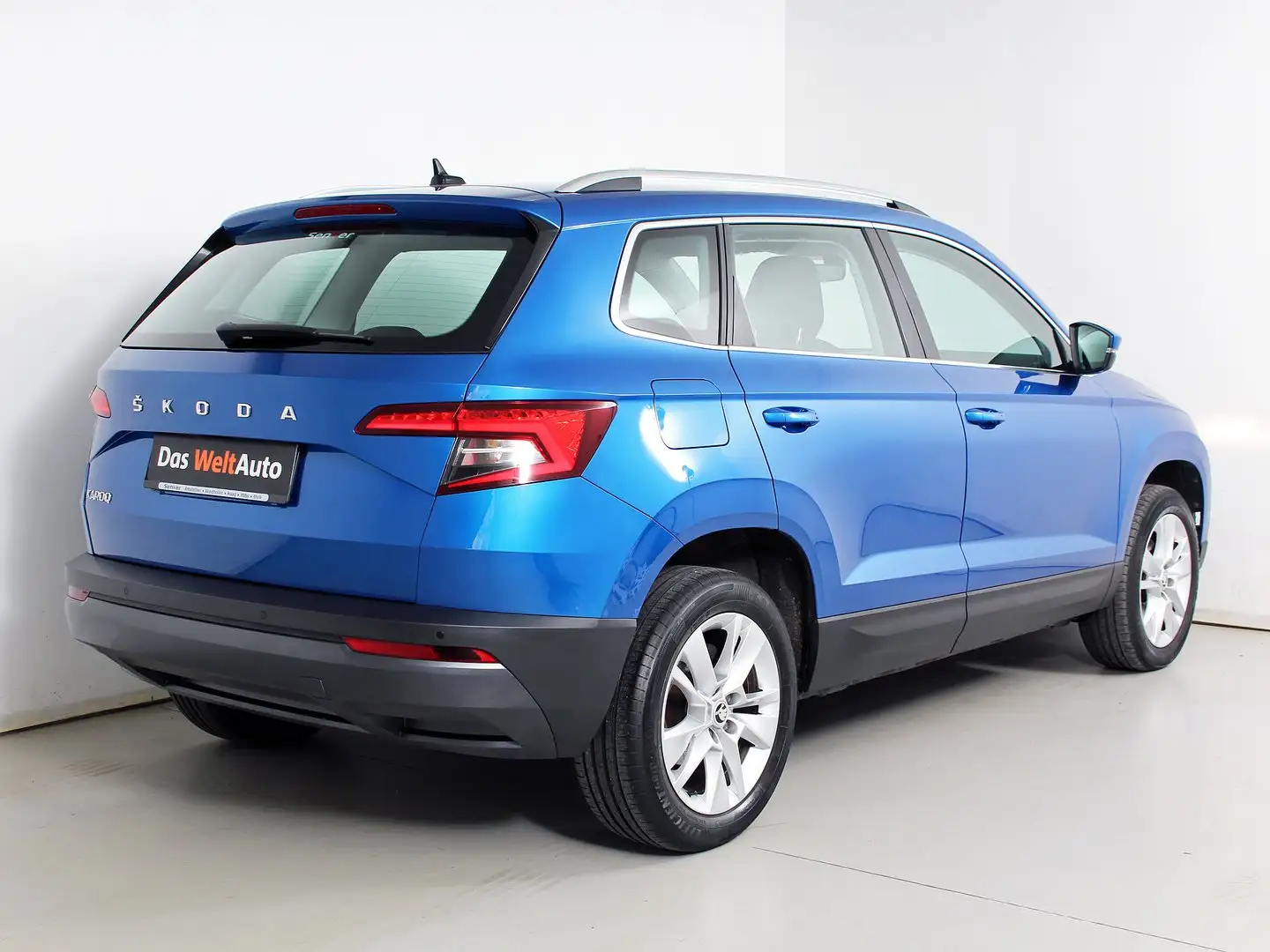 Skoda Karoq Ambition SC TSI Blau - 2