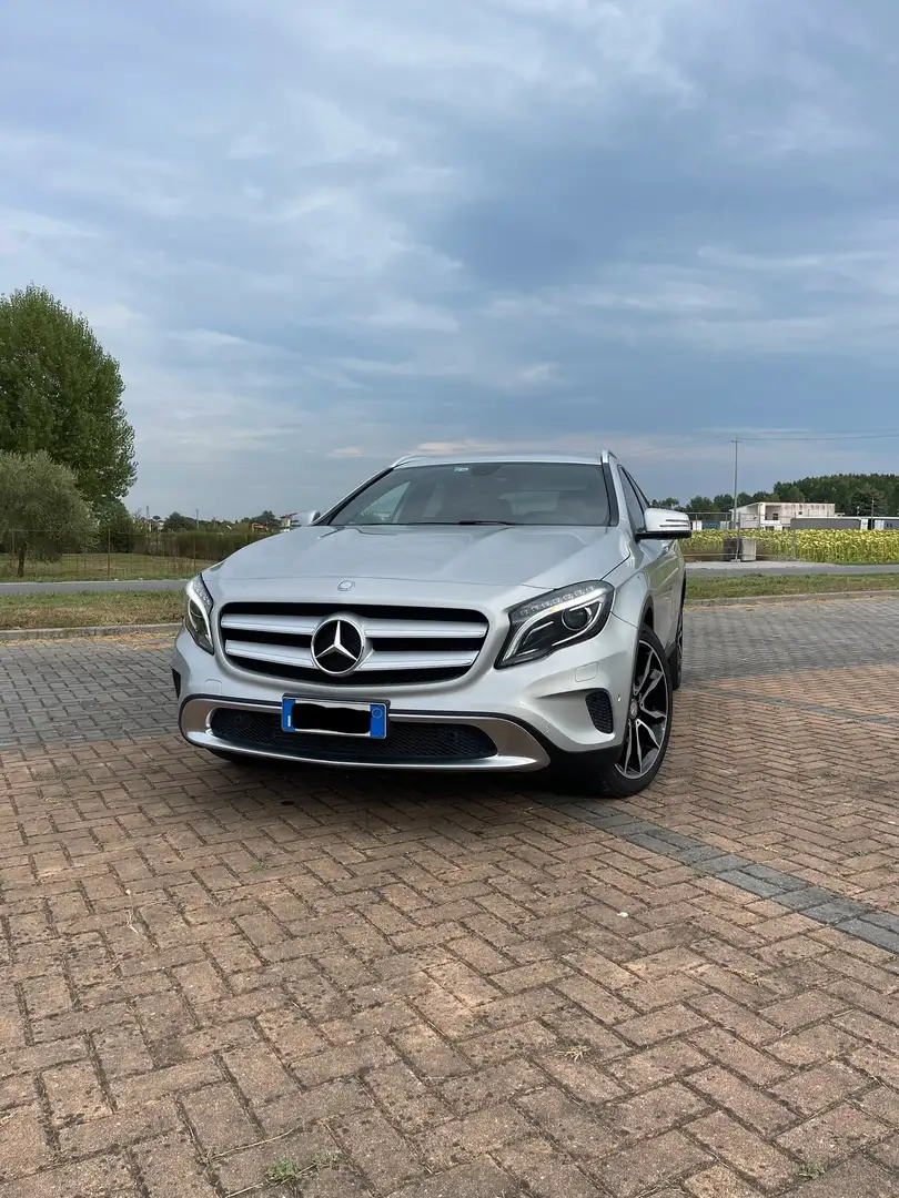 Mercedes-Benz GLA 220 d (cdi) Sport 4matic 170cv auto - 1