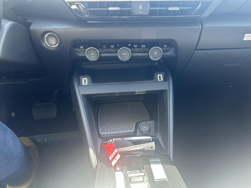 Citroen C4 5p — photo 15
