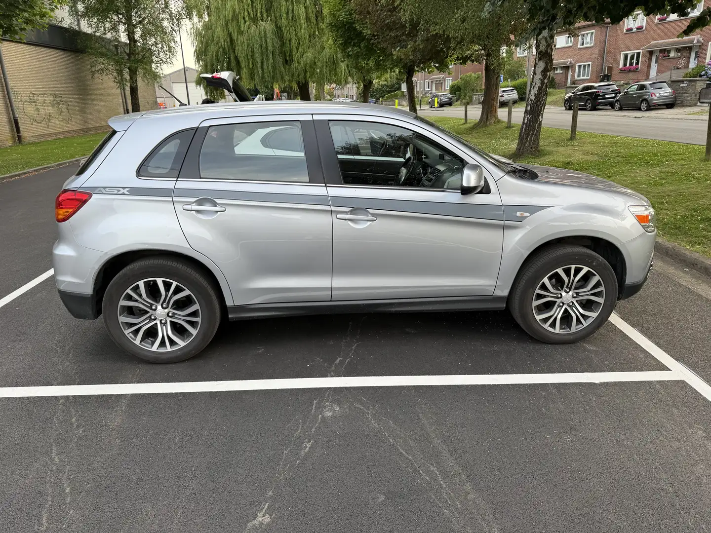 Mitsubishi ASX 1.6i 2WD Intense - 1