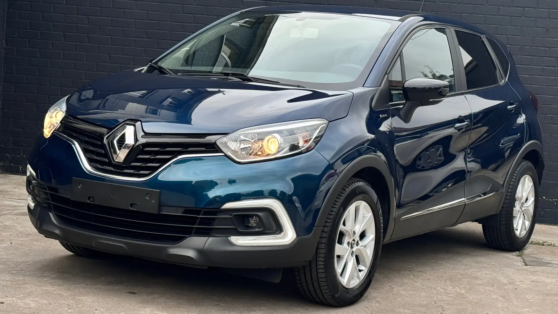 Renault Captur Captur 0.9 TCe Limited - 1