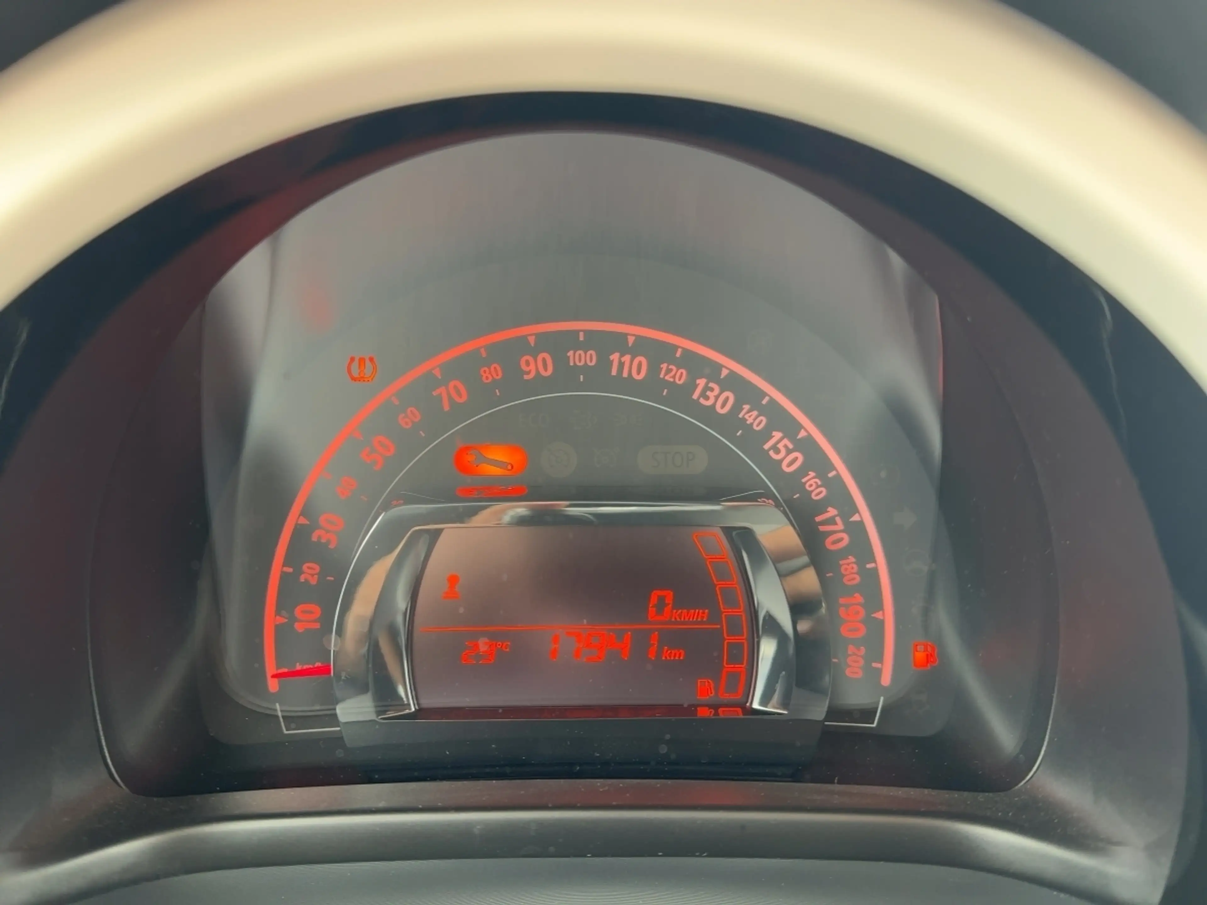 Renault Twingo EQUILIBRE SCe 65 SITZHEIZUNG — photo 13