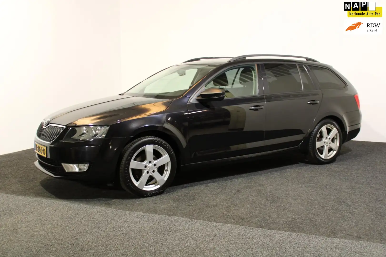 Skoda Octavia Combi 1.2 TSI Greentech Ambition -Ruim,zuinig,incl Noir - 1