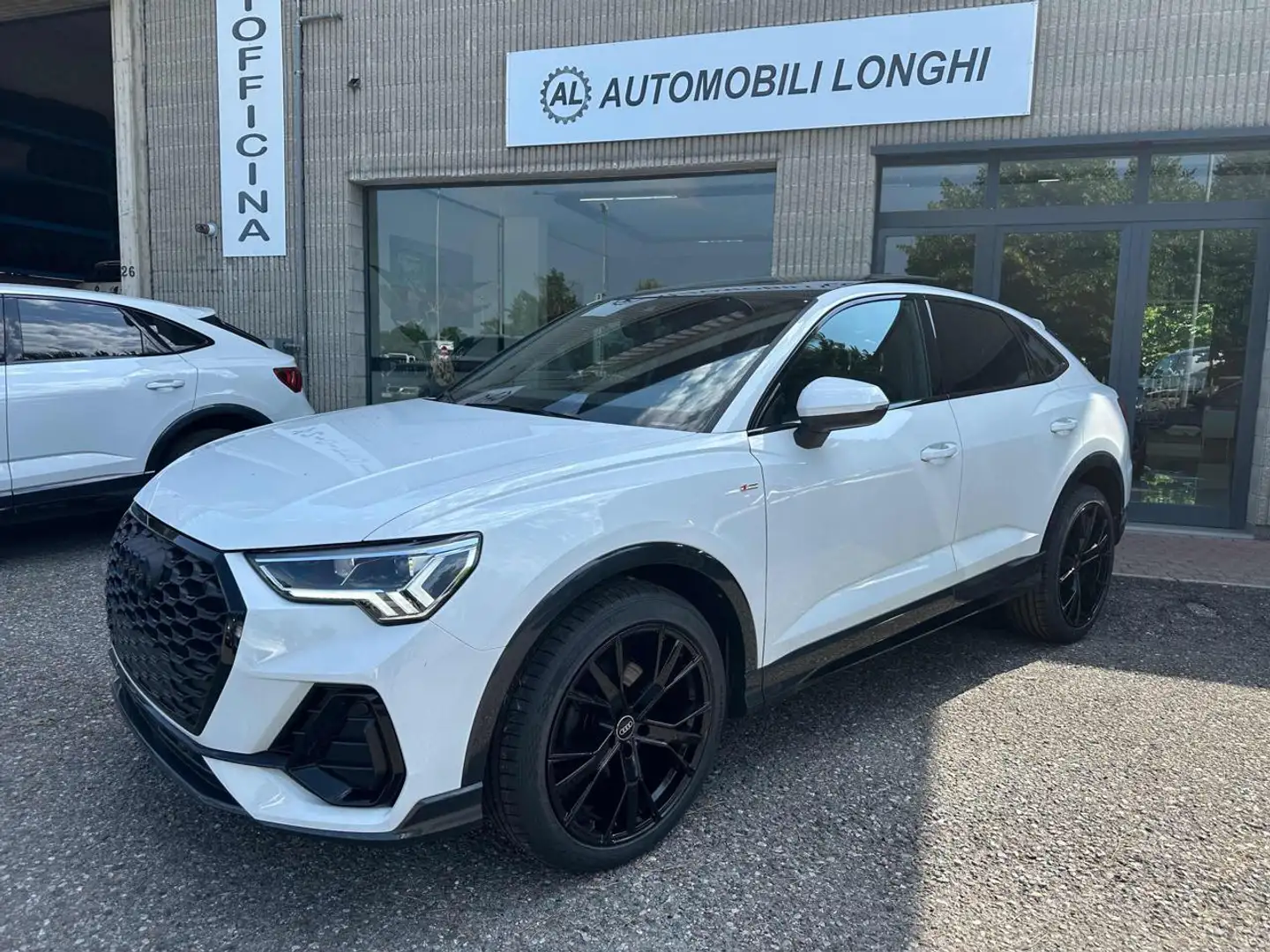 Audi Q3 SPB 35 TFSI S tronic S line  "TETTO APRIBILE" Bianco - 2