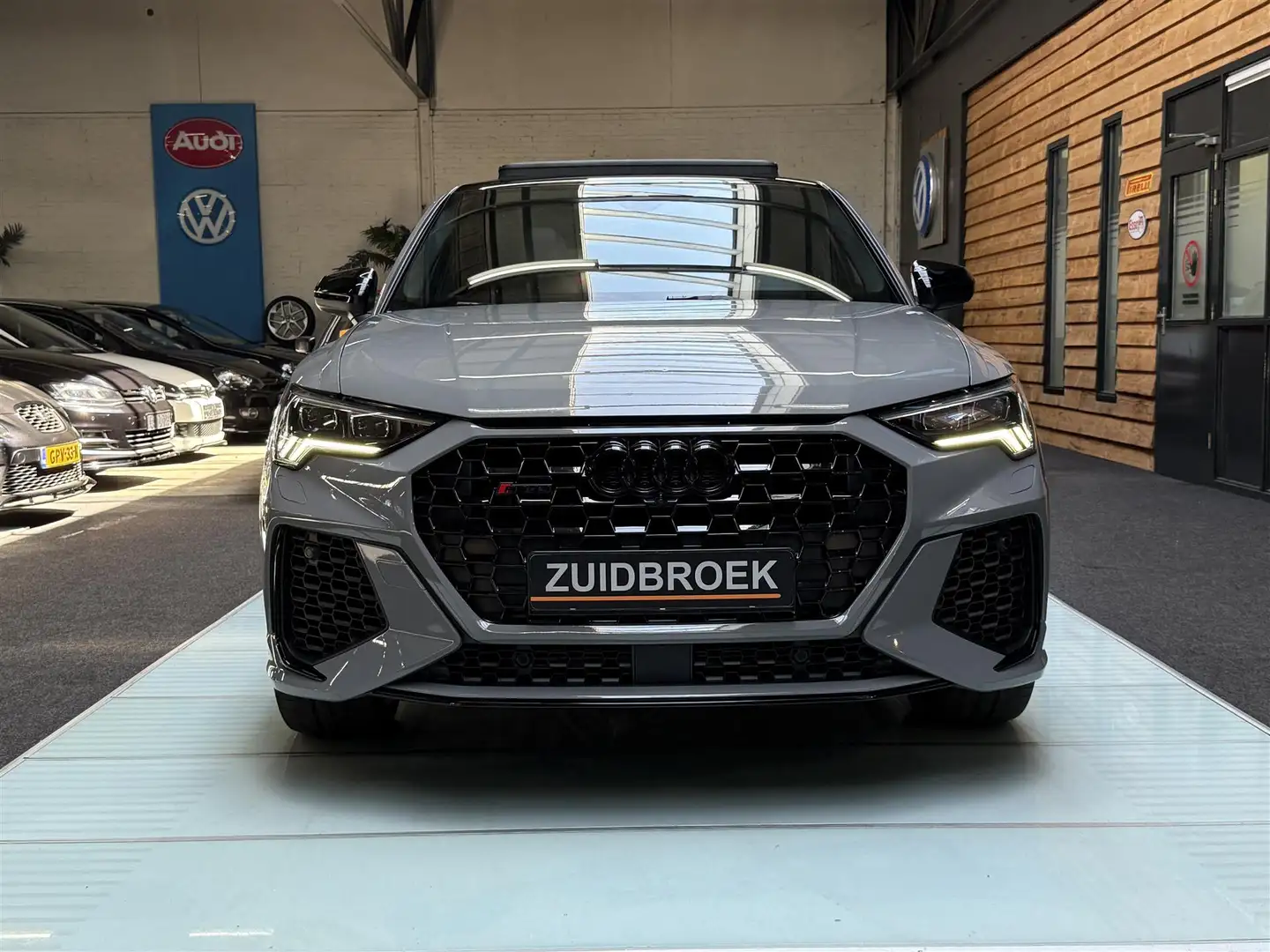 Audi RS Q3 RSQ3 400PK MILLTEK SONOS PANO XENON QUATTRO Gris - 2