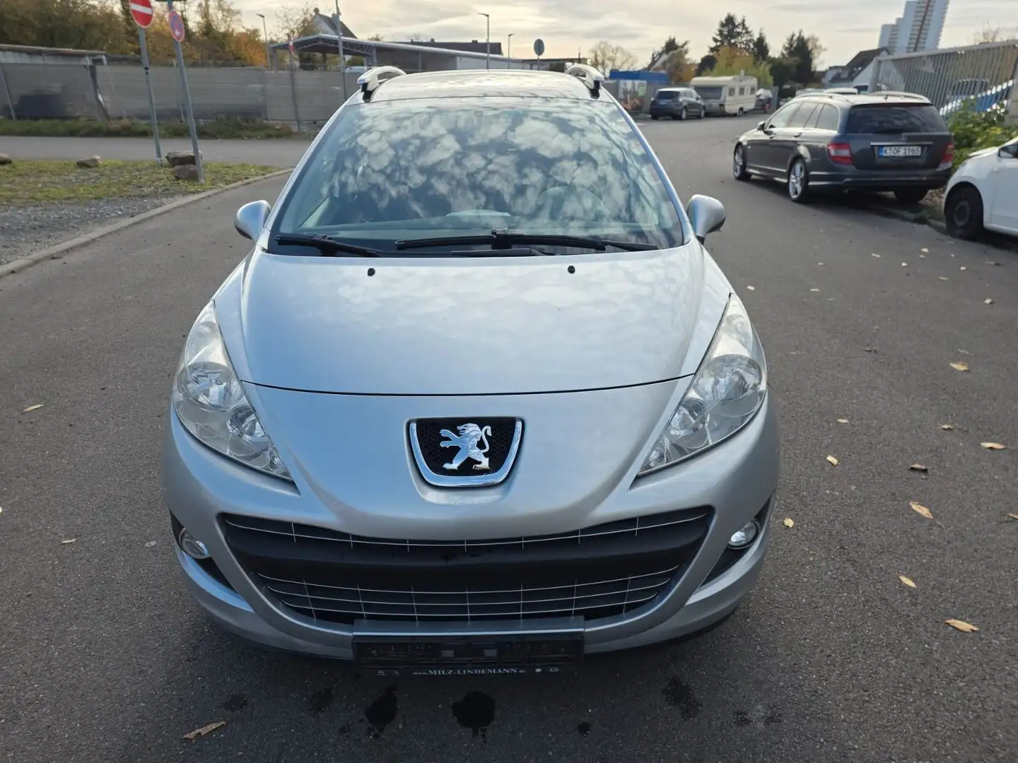 Peugeot 207 SW Tendance,HU+AU bis 11.27 Grau - 2