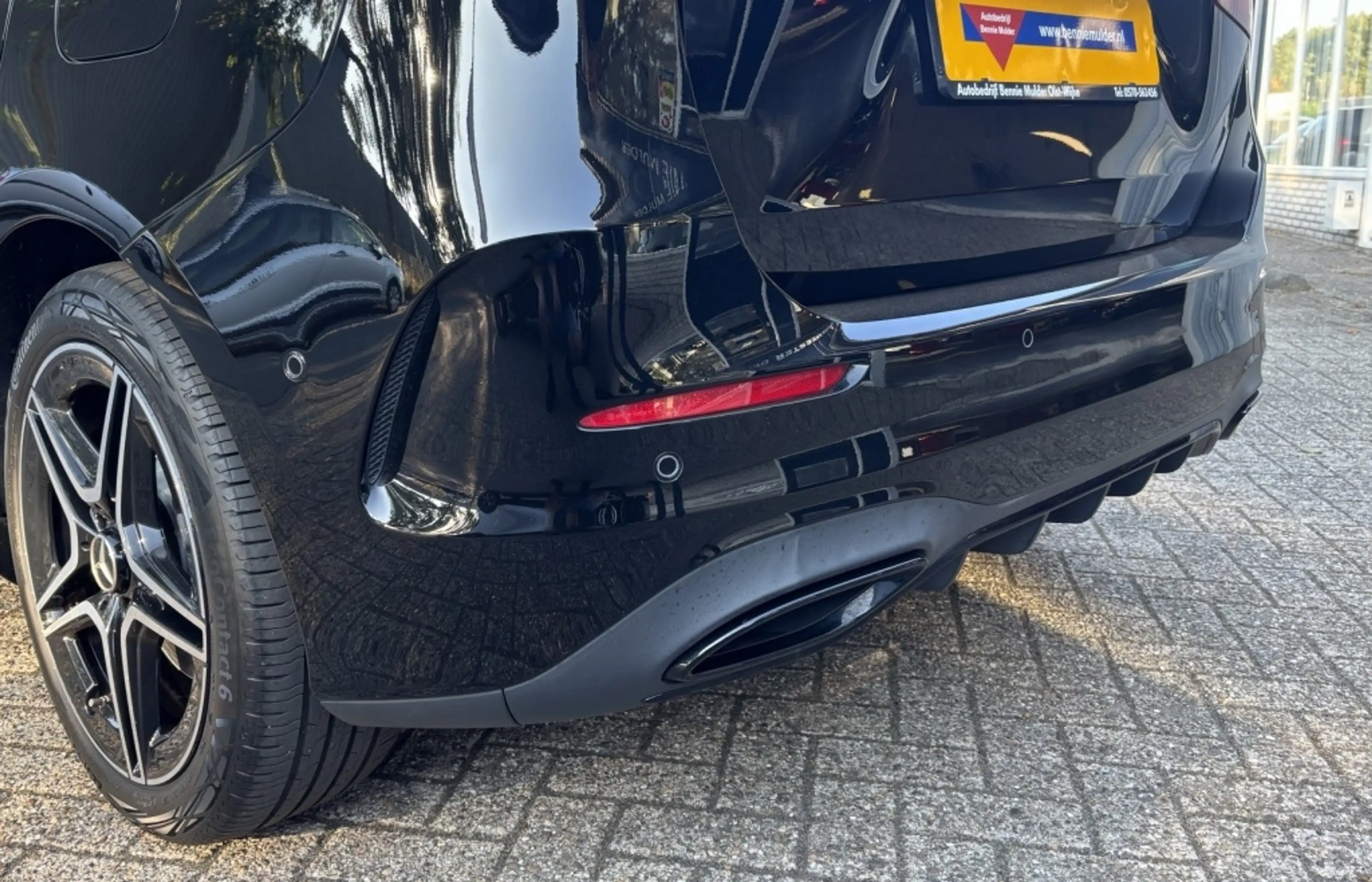 Mercedes-Benz B 250 250e AMG Line CAMERA / LED / DEALER O.H. — photo 7