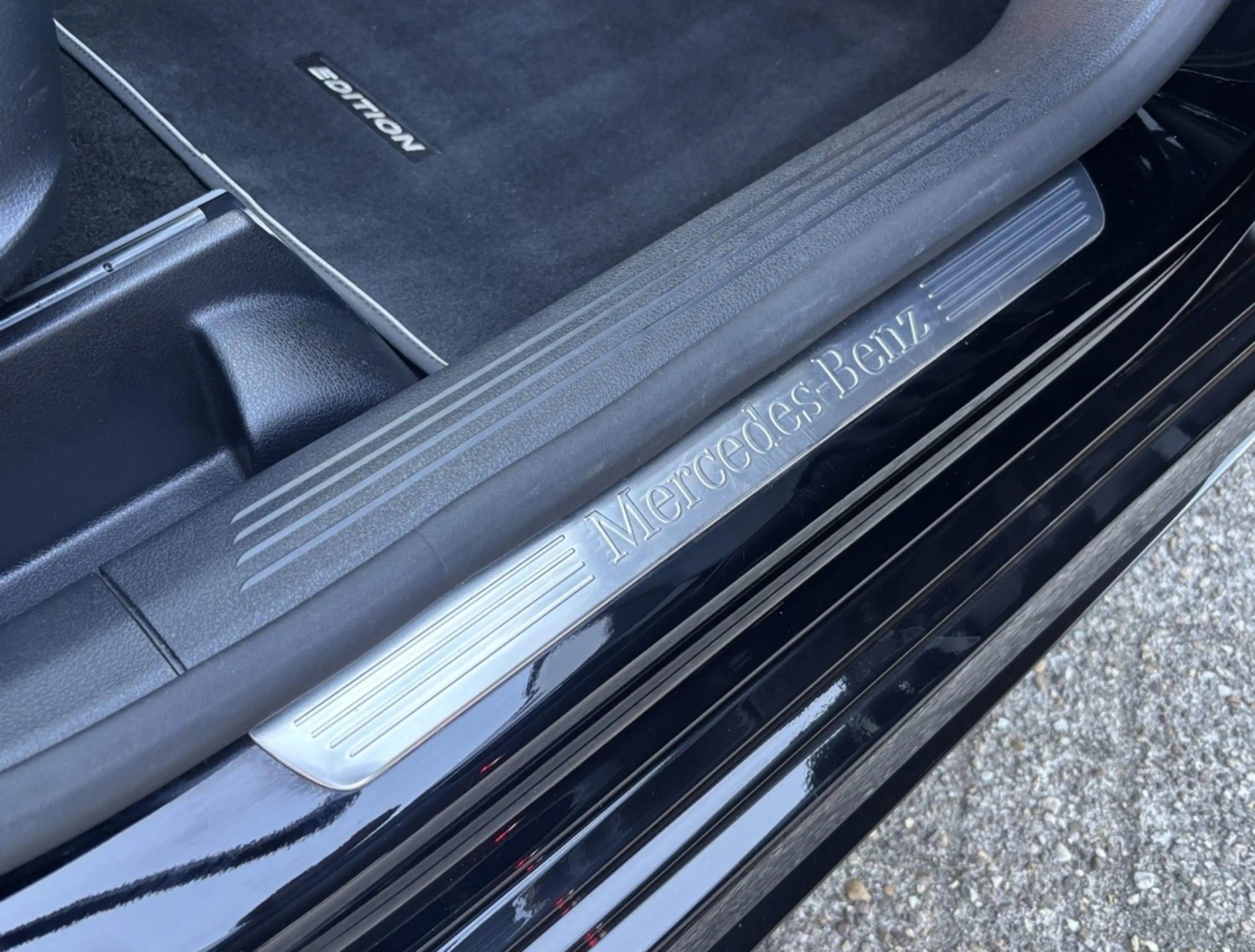 Mercedes-Benz B 250 250e AMG Line CAMERA / LED / DEALER O.H. — photo 29