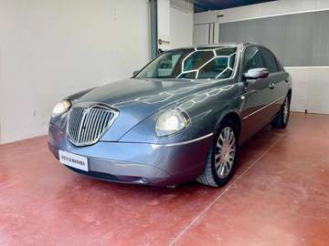 Thesis 2.4 jtd 20v Emblema 175cv auto