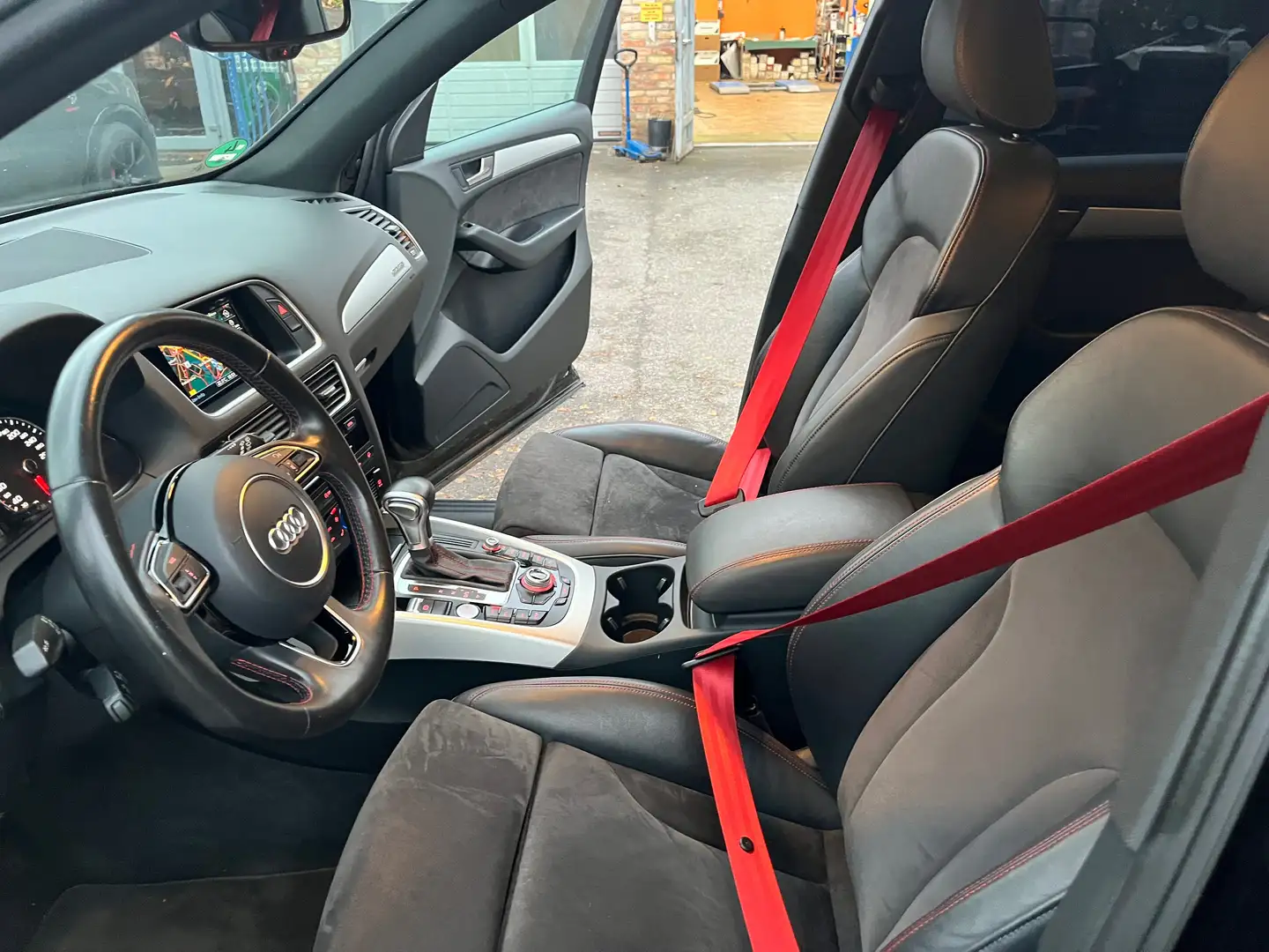 Audi Q5 2.0TDI quattro SLine Stronic 20Zoll Black Keyless Schwarz - 2