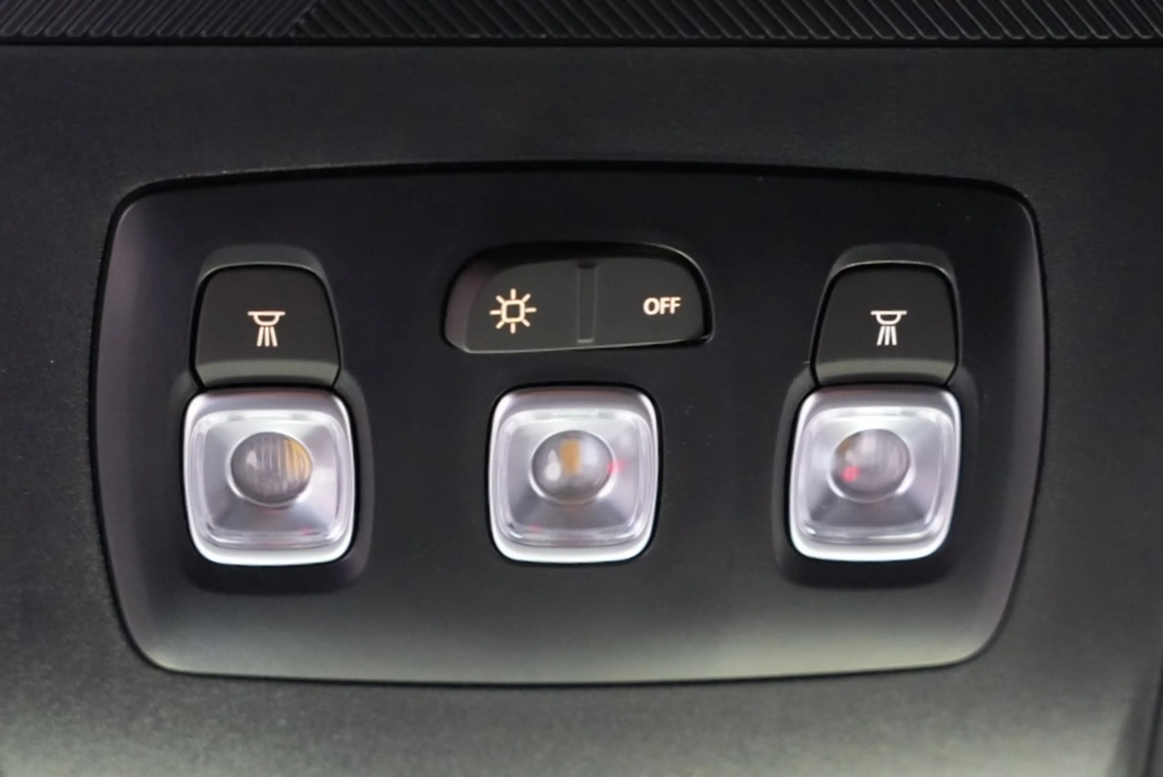 Renault Master Red Trucks L2H2 170 pk Automaat | CarPlay | Leder | Camera | Navi | Zetelverwarming — photo 22