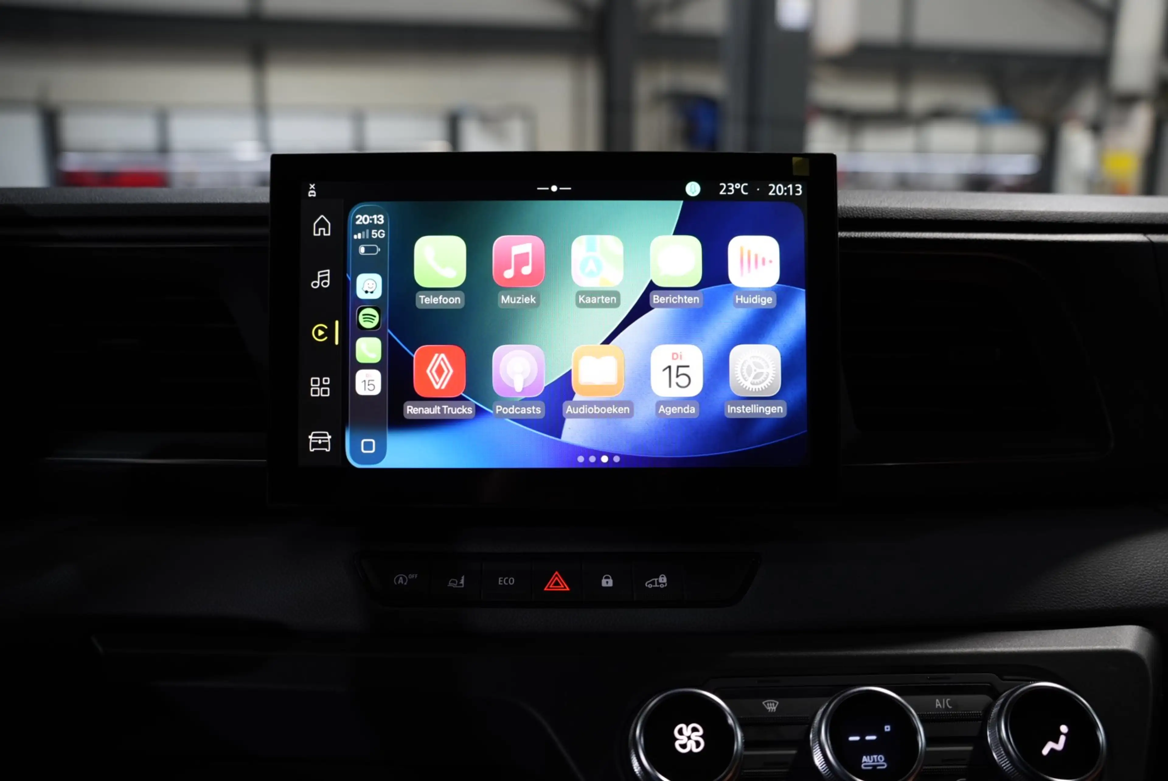 Renault Master Red Trucks L2H2 170 pk Automaat | CarPlay | Leder | Camera | Navi | Zetelverwarming — photo 28