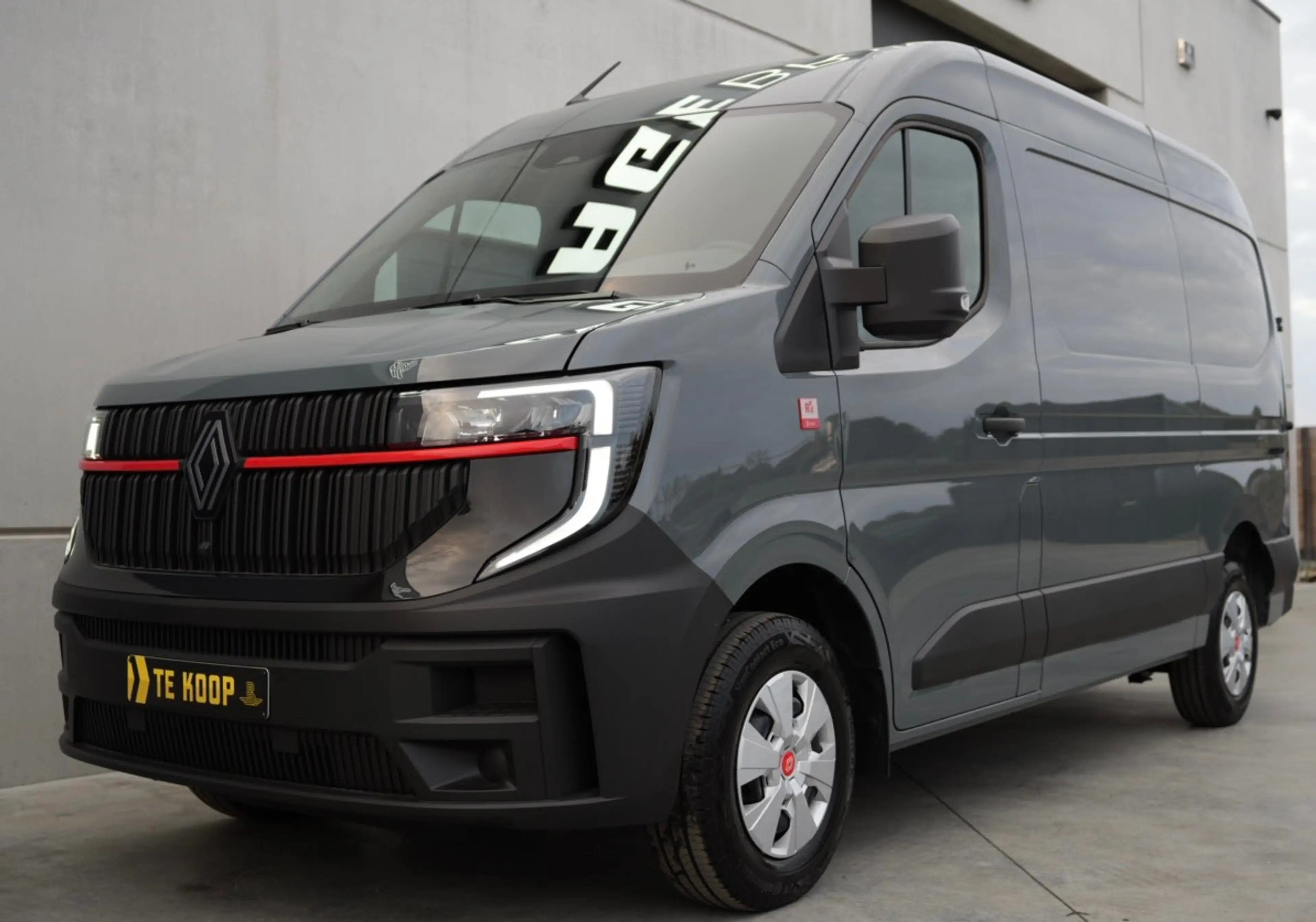 Renault Master Red Trucks L2H2 170 pk Automaat | CarPlay | Leder | Camera | Navi | Zetelverwarming — photo 4