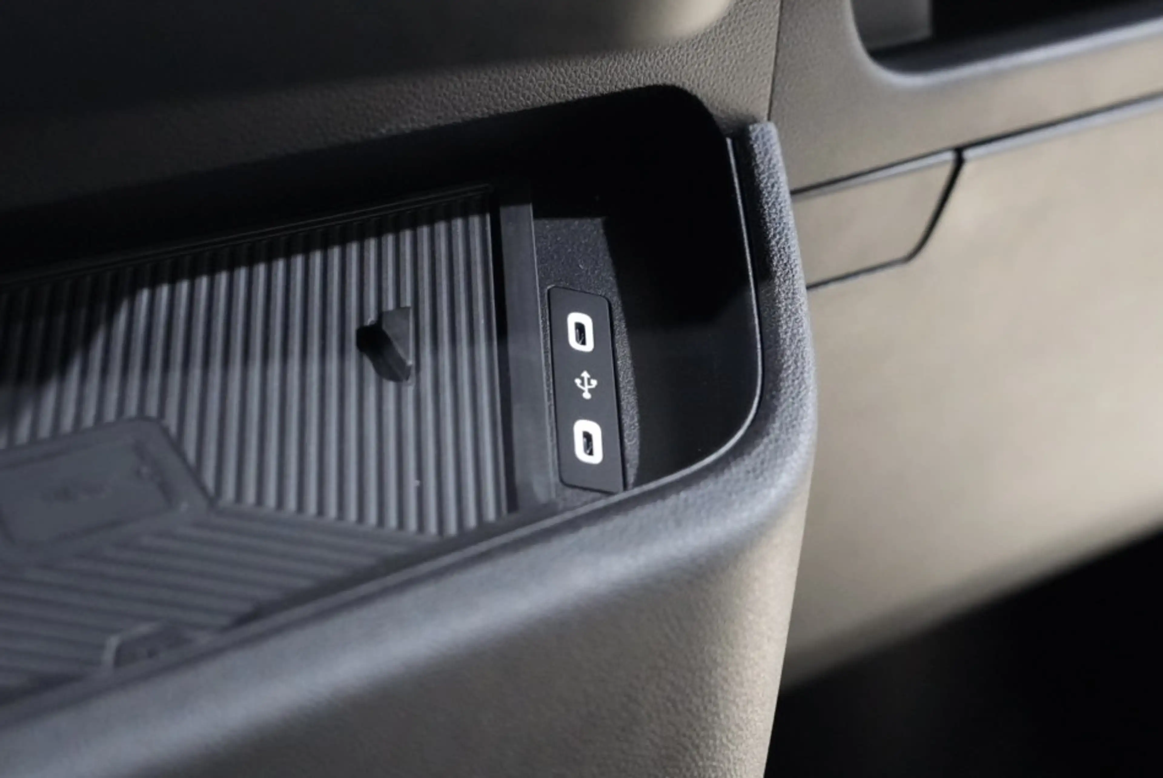 Renault Master Red Trucks L2H2 170 pk Automaat | CarPlay | Leder | Camera | Navi | Zetelverwarming — photo 37
