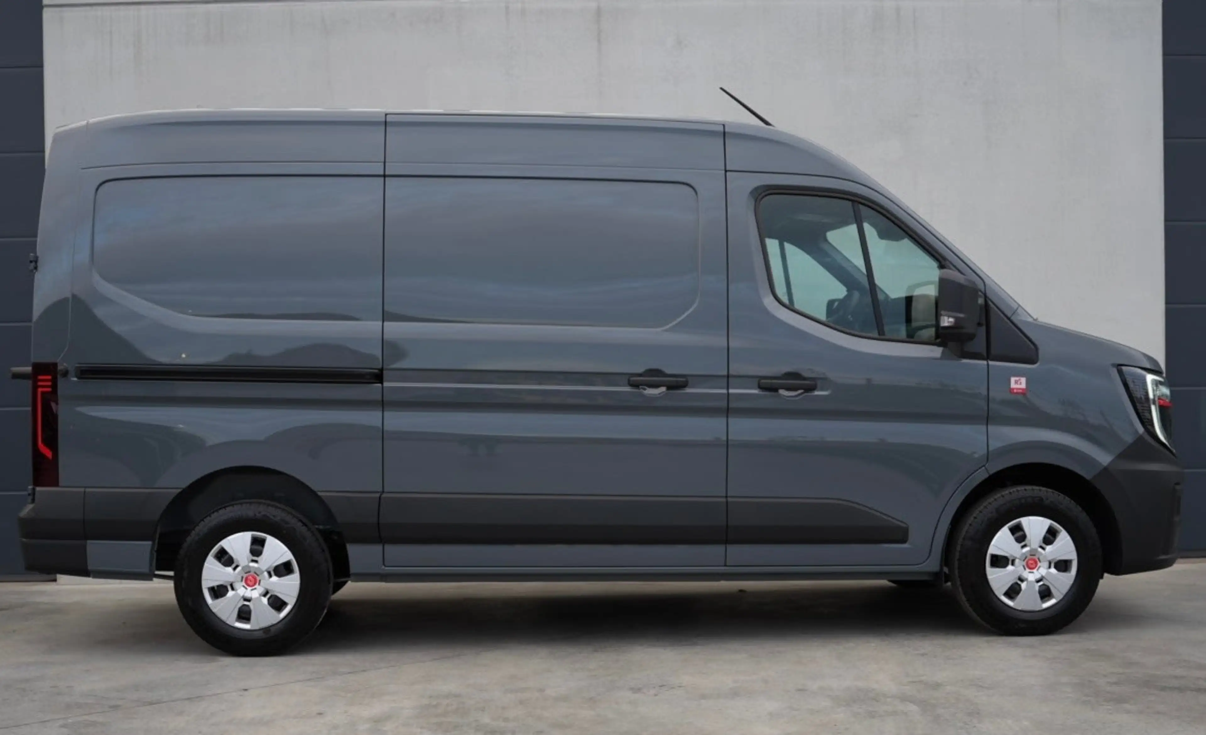 Renault Master Red Trucks L2H2 170 pk Automaat | CarPlay | Leder | Camera | Navi | Zetelverwarming — photo 5