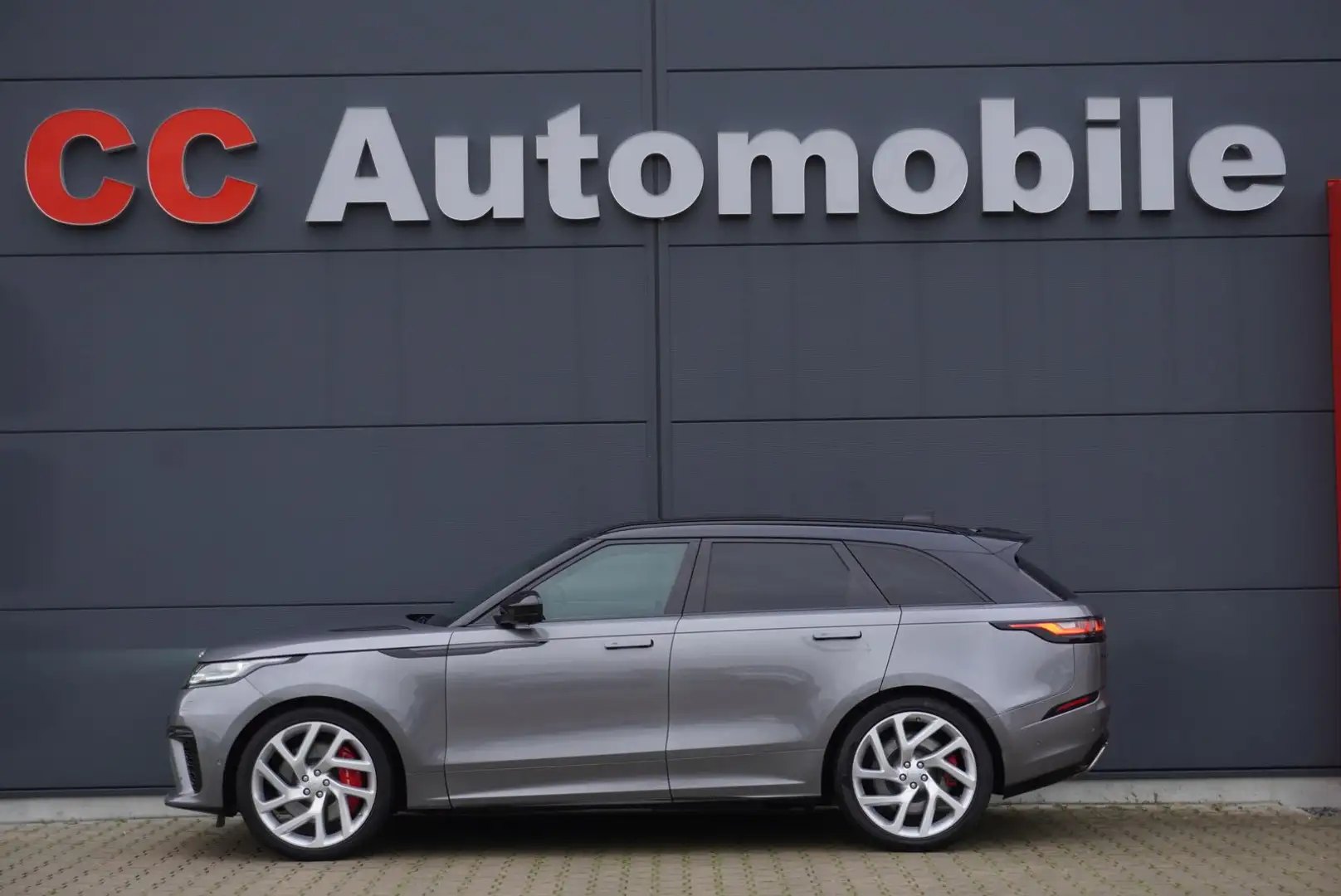 Land Rover Range Rover Velar SV Autobiography Dynamic+Voll+ Grijs - 1