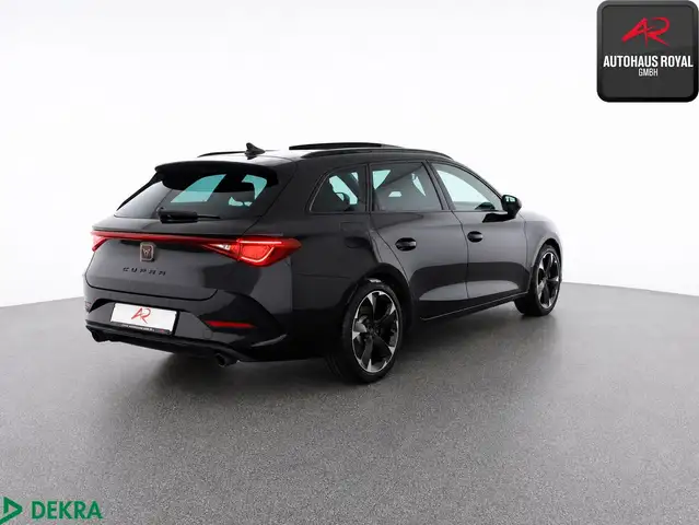 Cupra Leon view 5
