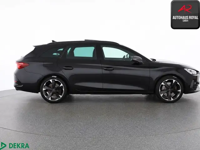 Cupra Leon view 6