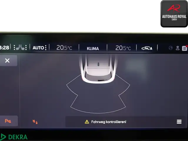 Cupra Leon view 15