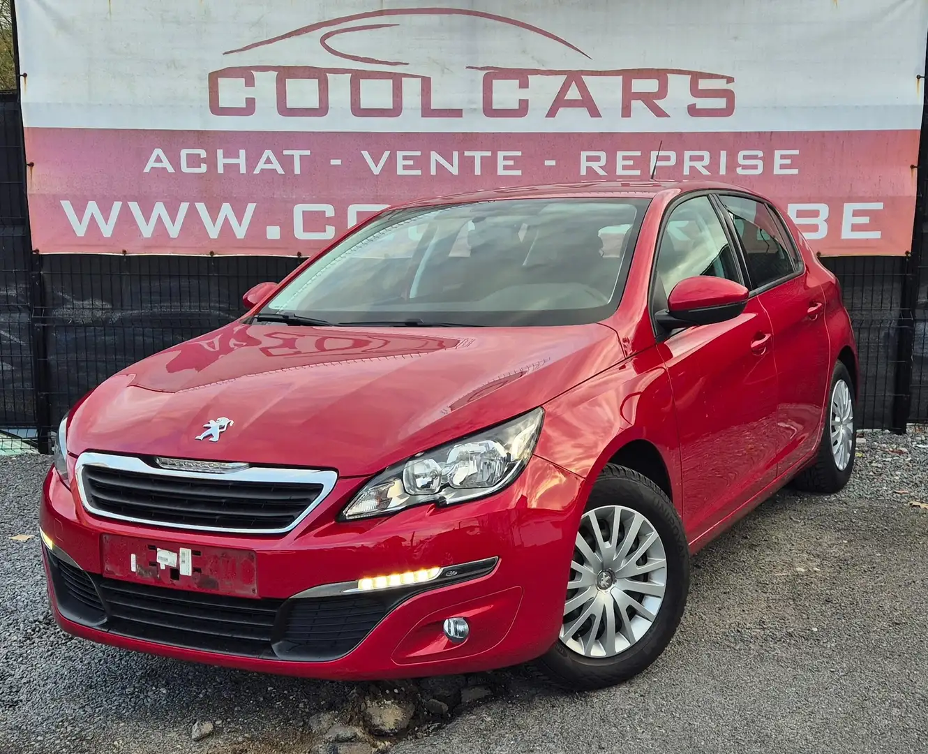 Peugeot 308 1.2 Active Rood - 1