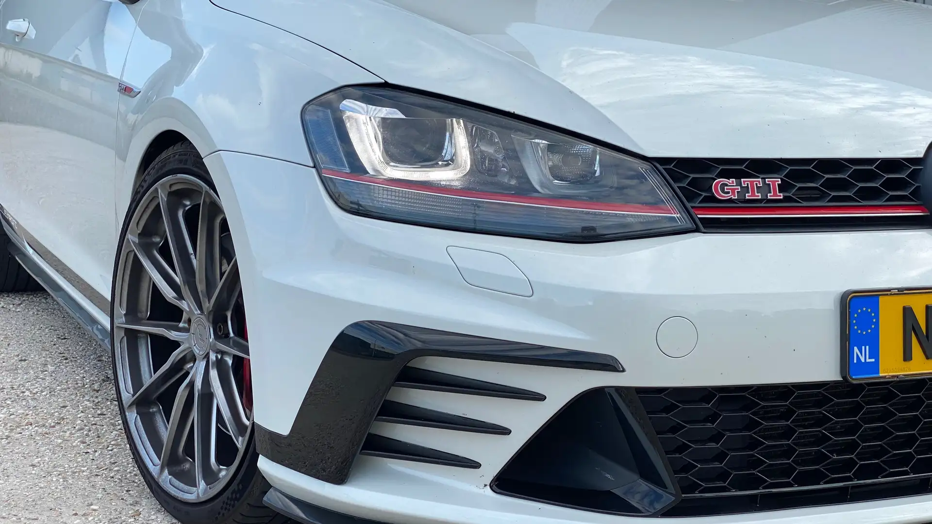 Volkswagen Golf GTI Golf 2.0 TSI GTI Clubsport DSG - 2