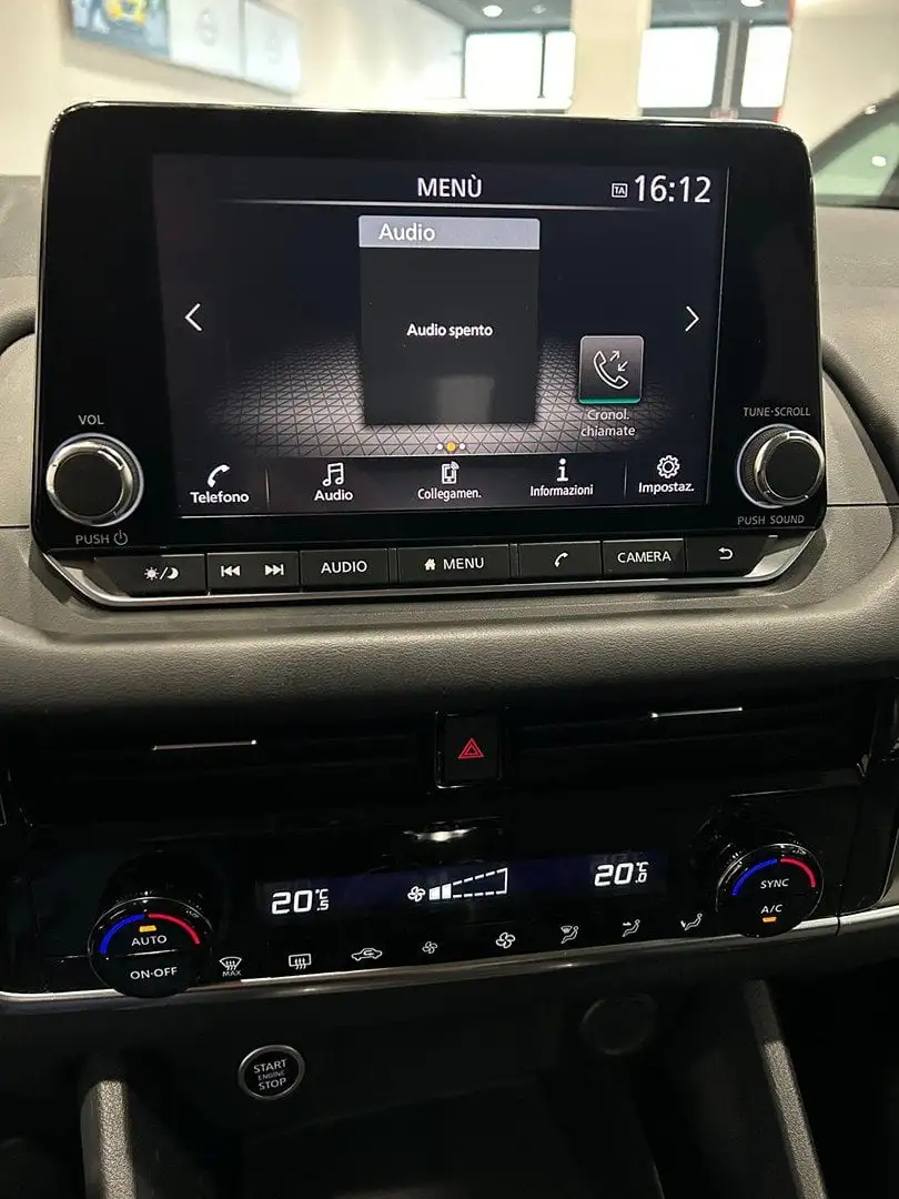 Nissan Qashqai 1.3 mhev Acenta 2wd 140cv Grijs - 2