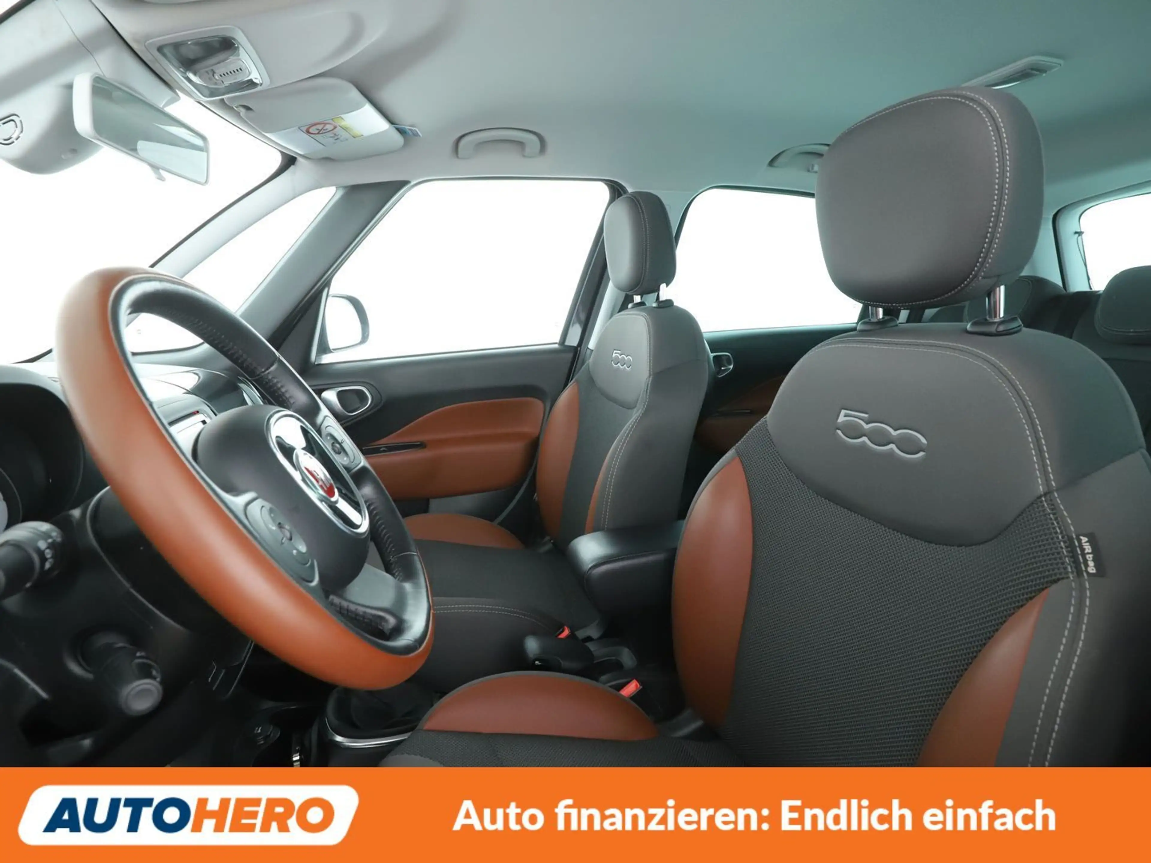 Fiat 500L 1.6 JTDM Trekking Rock N Road Edition *NAVI*TEMPO* — photo 10