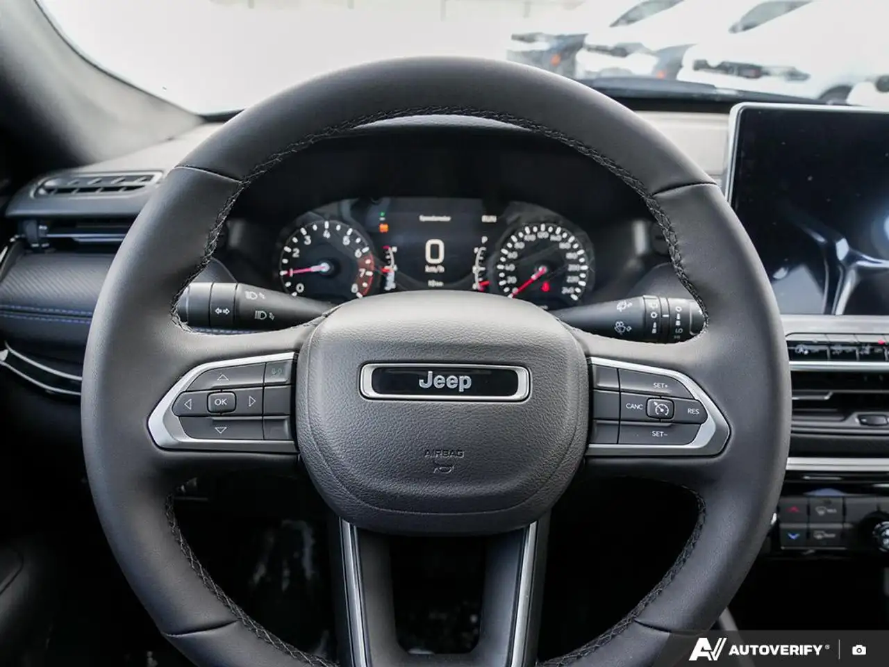 Jeep Compass снимка Jeep Compass