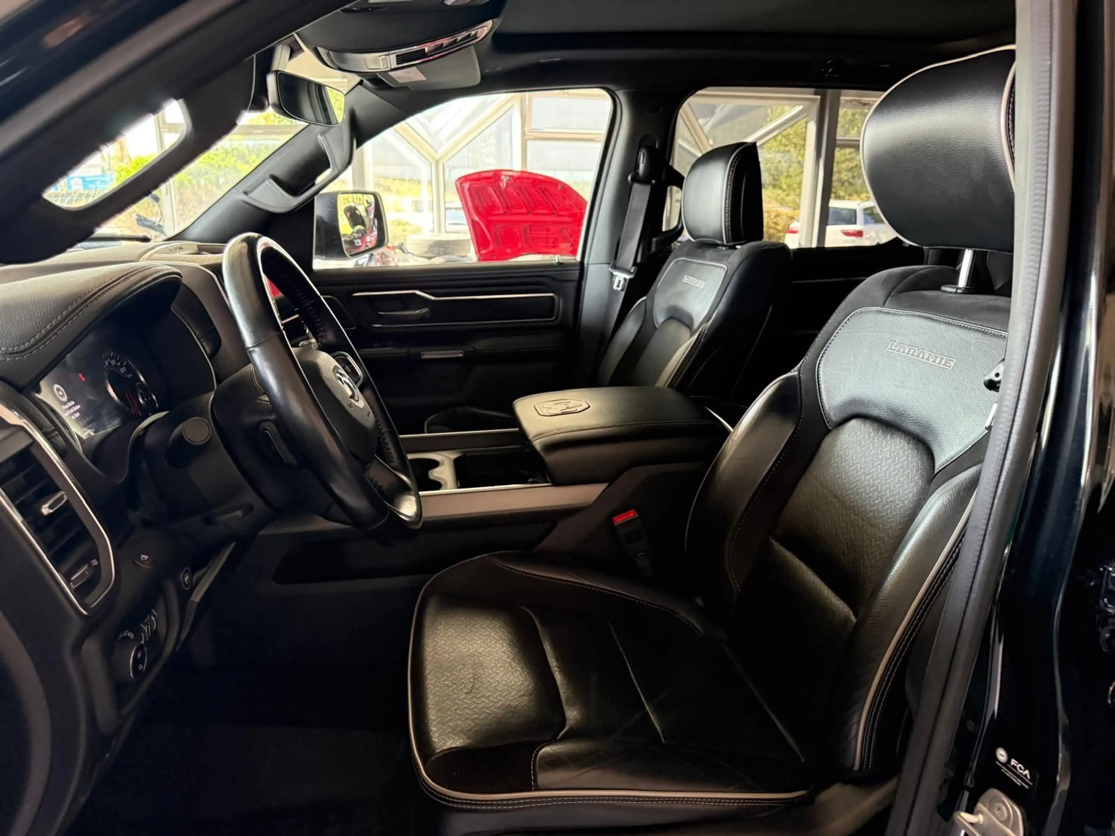 Dodge RAM 5,7 LARAMIE CREWCAB 4x4 EU GAS LPG — photo 13