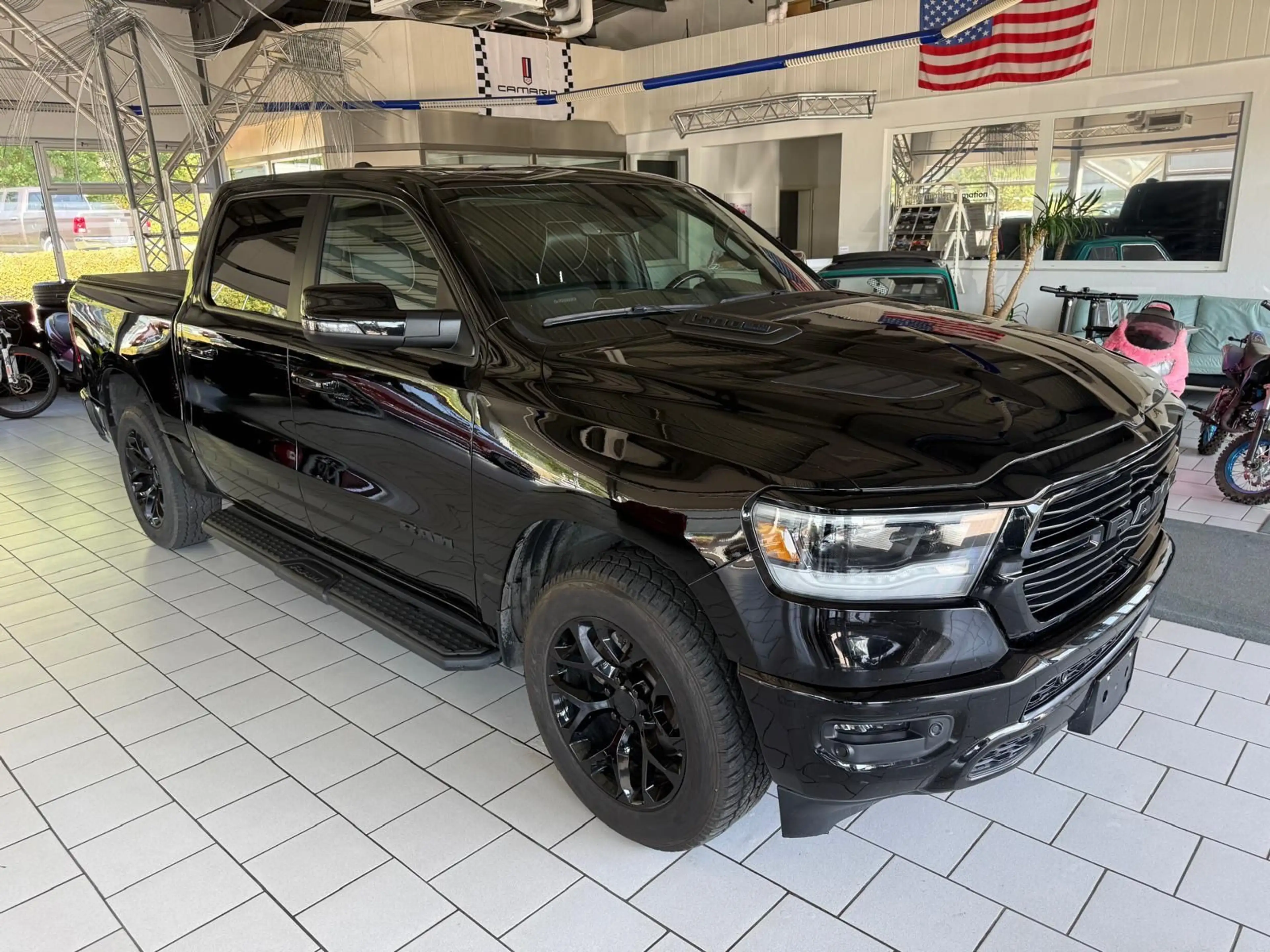 Dodge RAM 5,7 LARAMIE CREWCAB 4x4 EU GAS LPG — photo 2