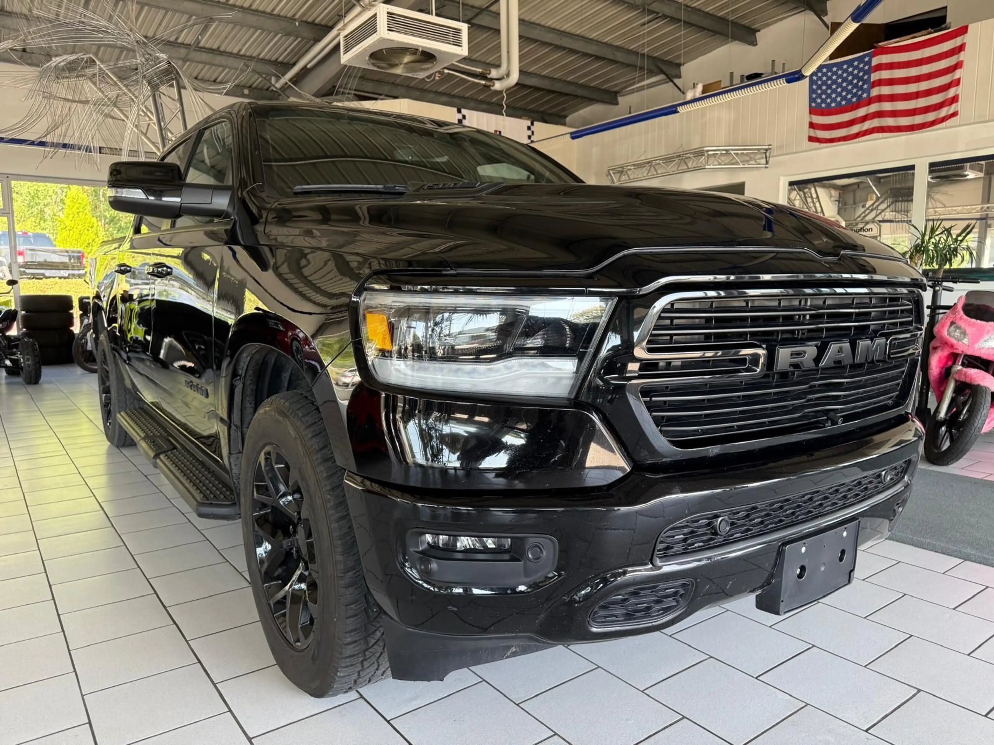 Dodge RAM 5,7 LARAMIE CREWCAB 4x4 EU GAS LPG
