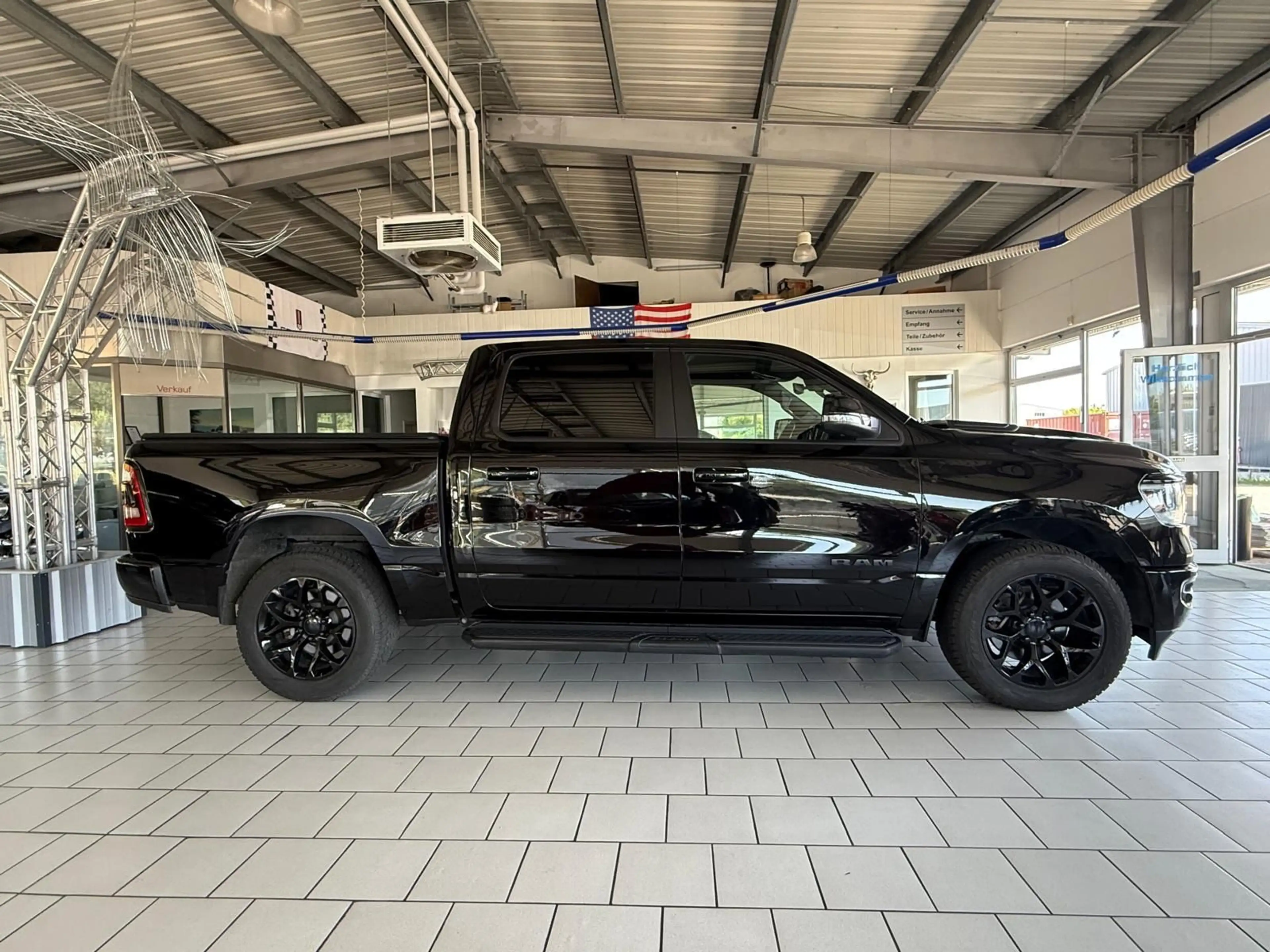 Dodge RAM 5,7 LARAMIE CREWCAB 4x4 EU GAS LPG — photo 6
