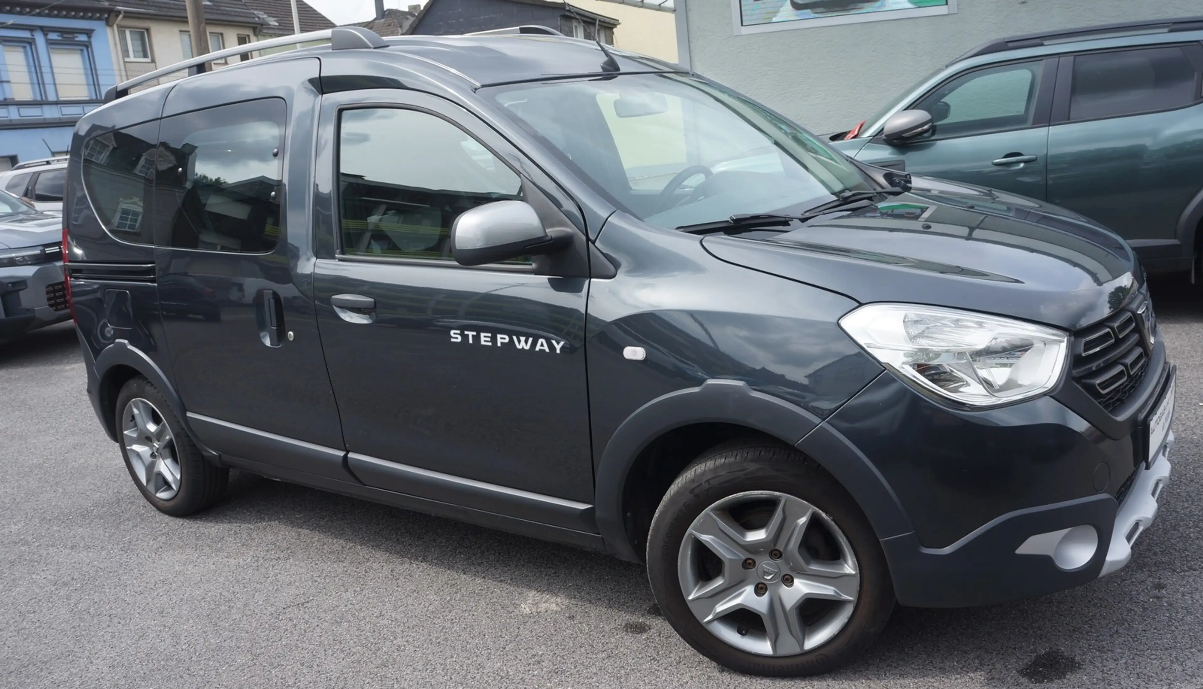 Dacia Dokker Stepway 1.6 LPG*NAVI+CAM KLIMA*PDC* abn. — photo 8